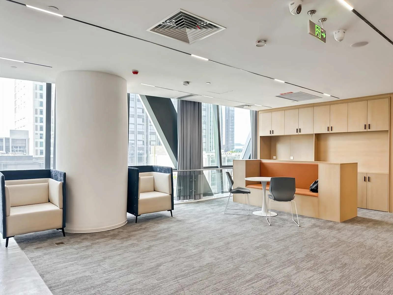 Regus Wuhan, Optics Valley Transportation Building、休息区、武汉市