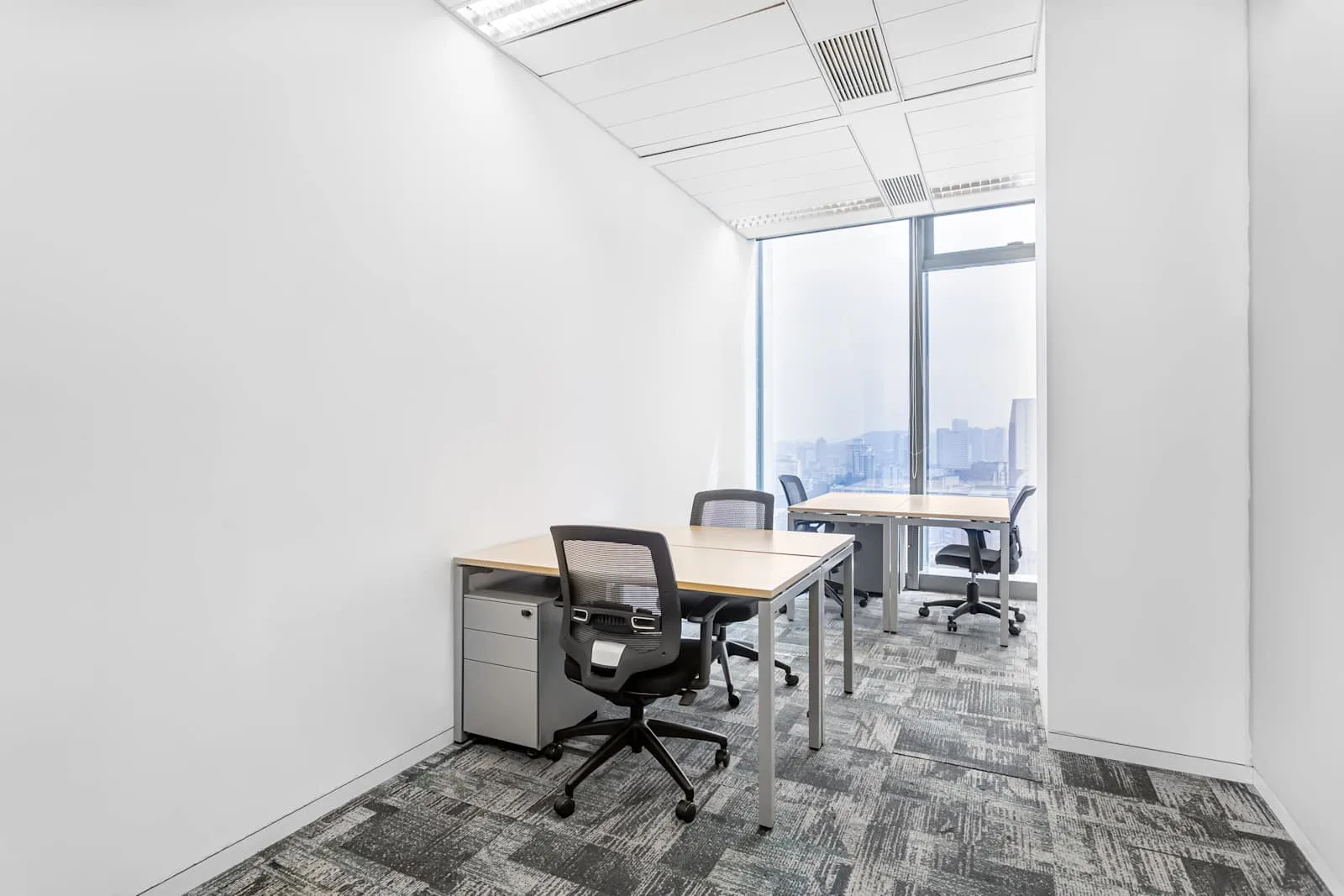 Regus WUHAN, Poly Plaza, Private office, 4 desks, Wuhan