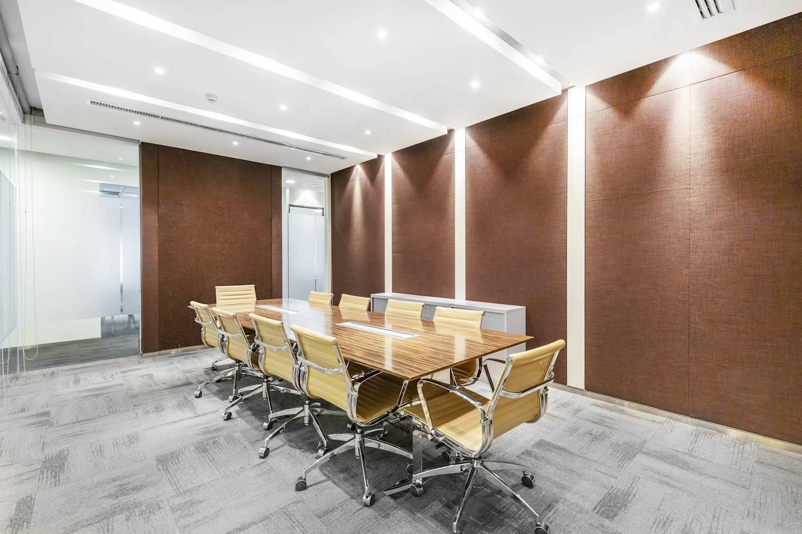 Regus XI’AN,  IEC Vanke Centre、9人会议室、西安市