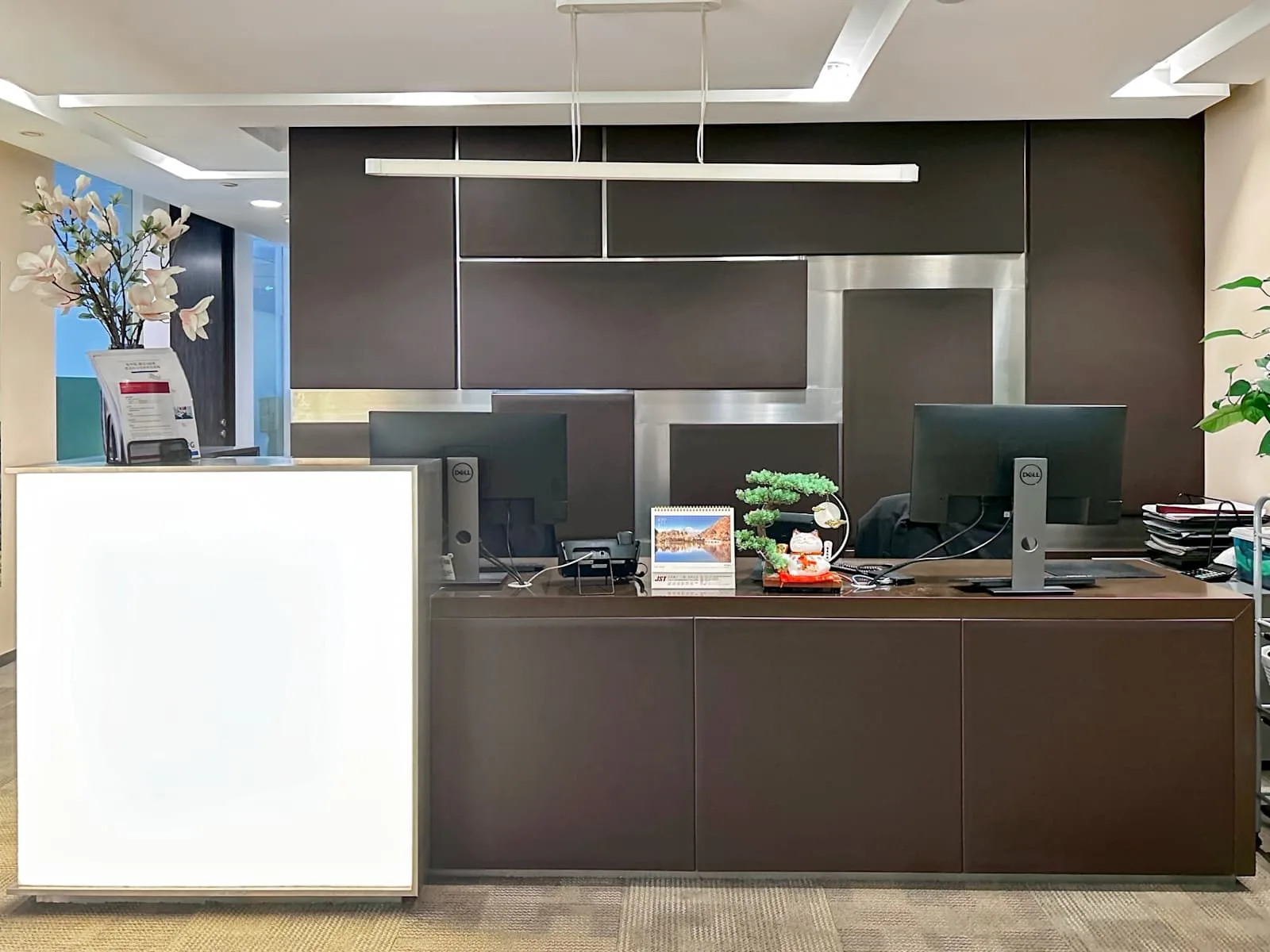 Regus XIAN, Metropolis, Reception, Xi'An