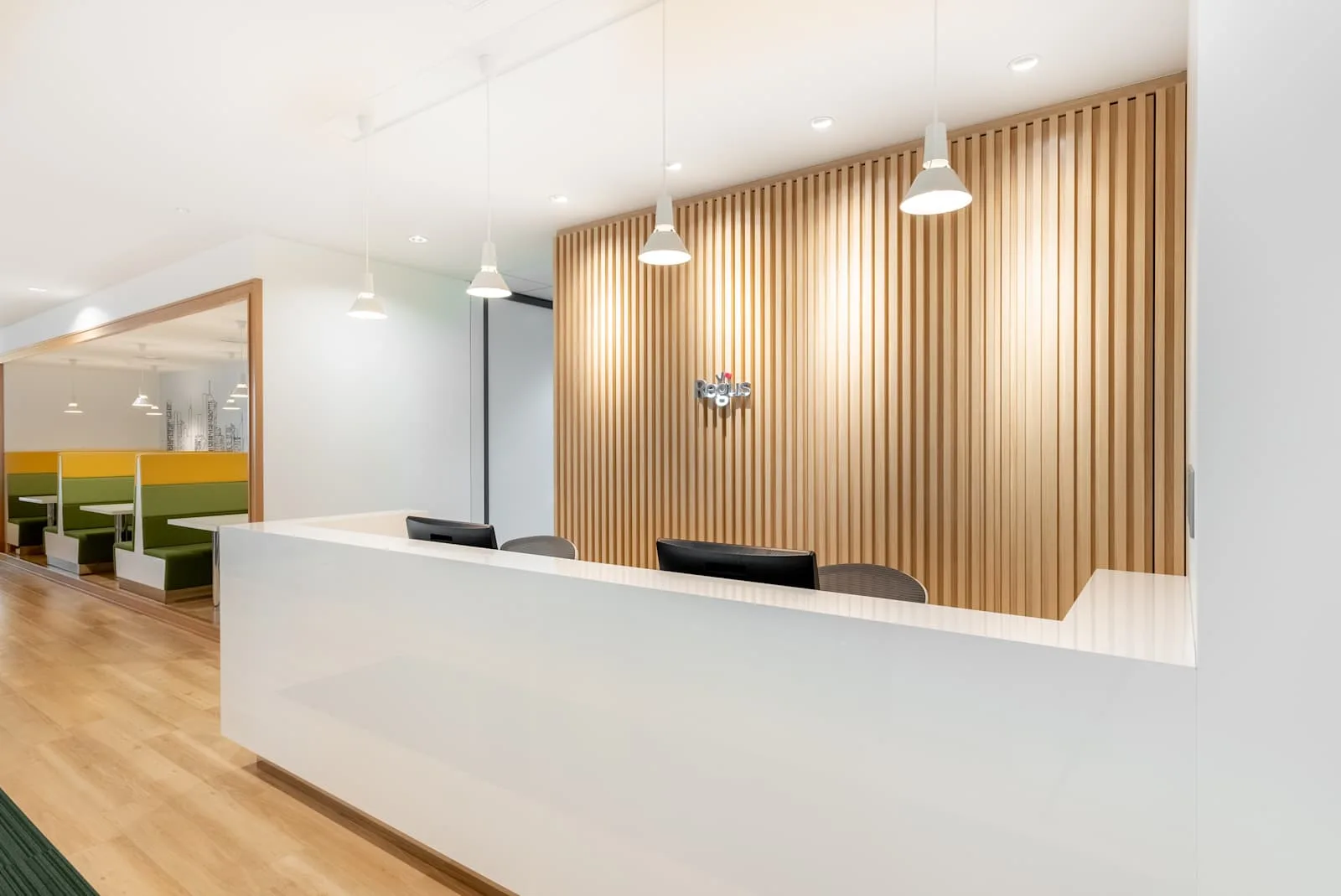 Regus YOKOHAMA, Blue Avenue, Reception, Yokohama