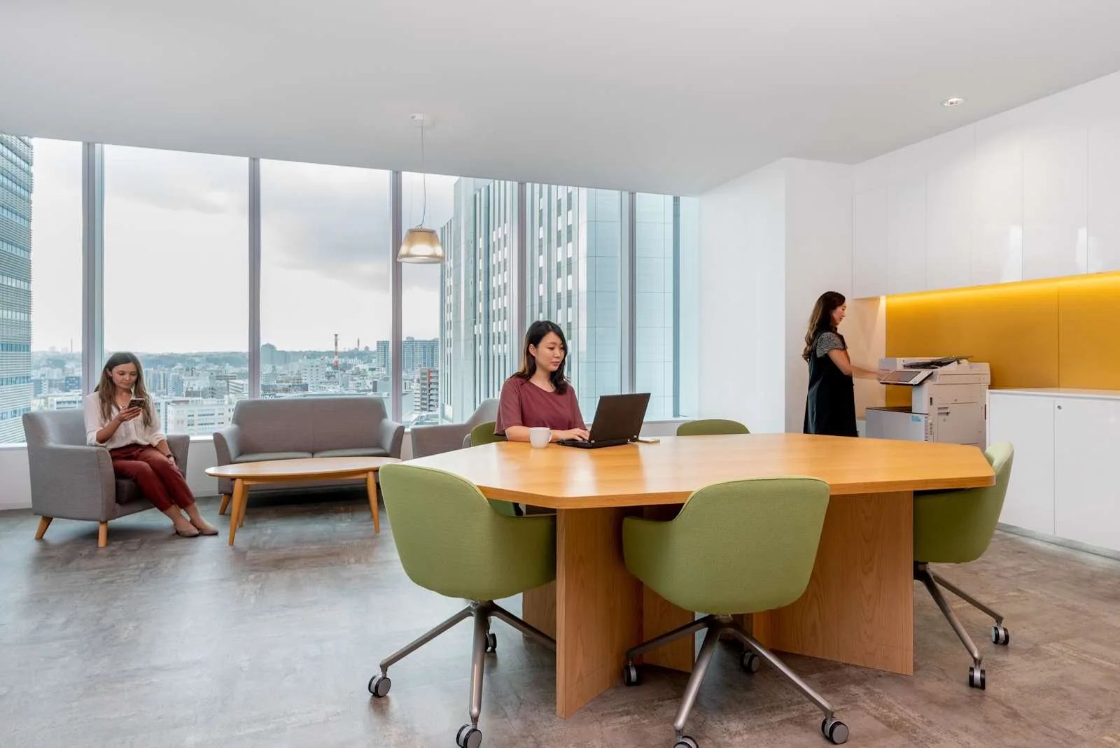 Regus YOKOHAMA, Blue Avenue, Coworking space, Yokohama