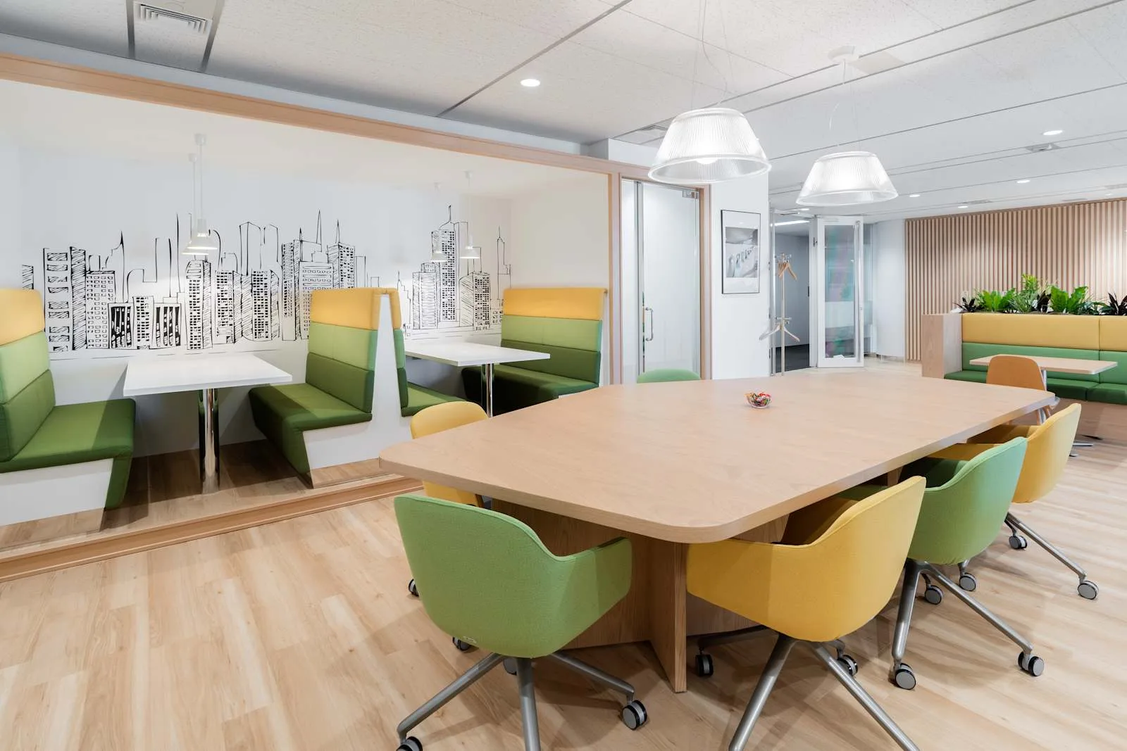Regus YOKOHAMA, Shin-Yokohama Square, Coworking space, Yokohama