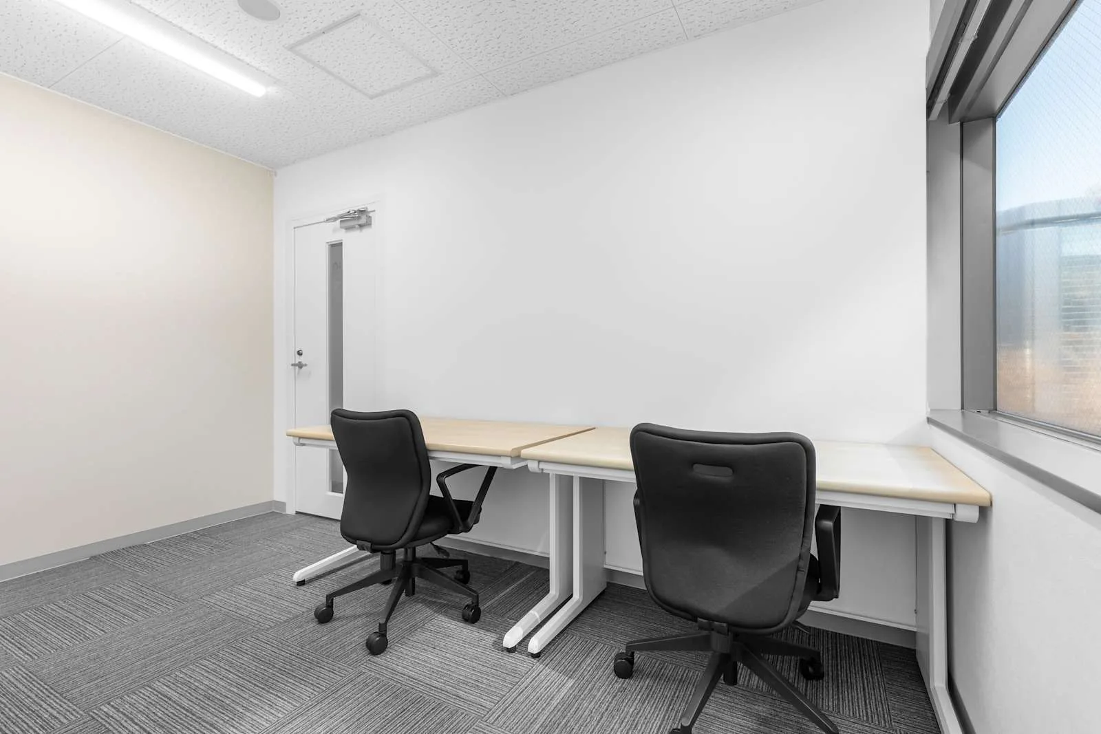 Regus YOKOHAMA, Shin-Yokohama Wise Next, Private office, 2 desks, Yokohama