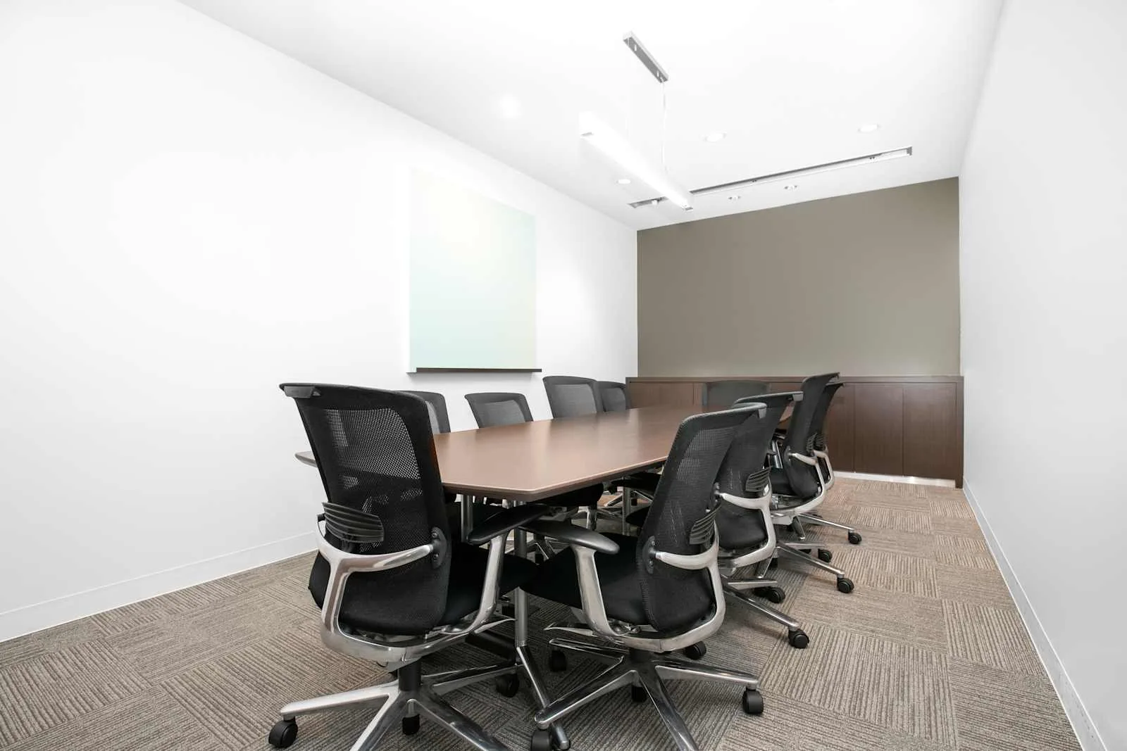 Regus YOKOHAMA, Sky Building, Meeting room for 8 people, Yokohama