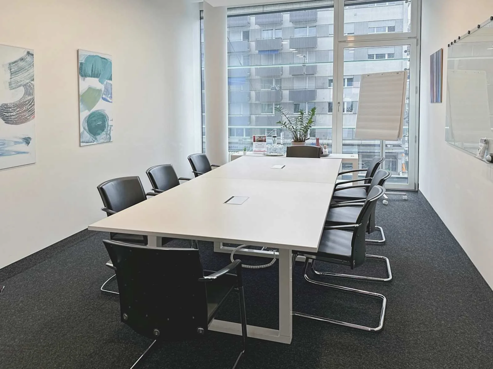 Regus Zurich, Letzigrund Altstetten, Meeting room for 9 people, Zurich