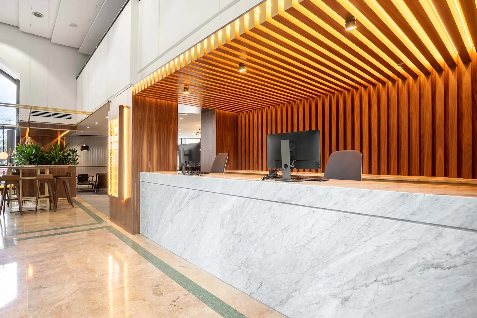 Signature Bordeaux Signature Place des Grands Hommes, Reception, Bordeaux