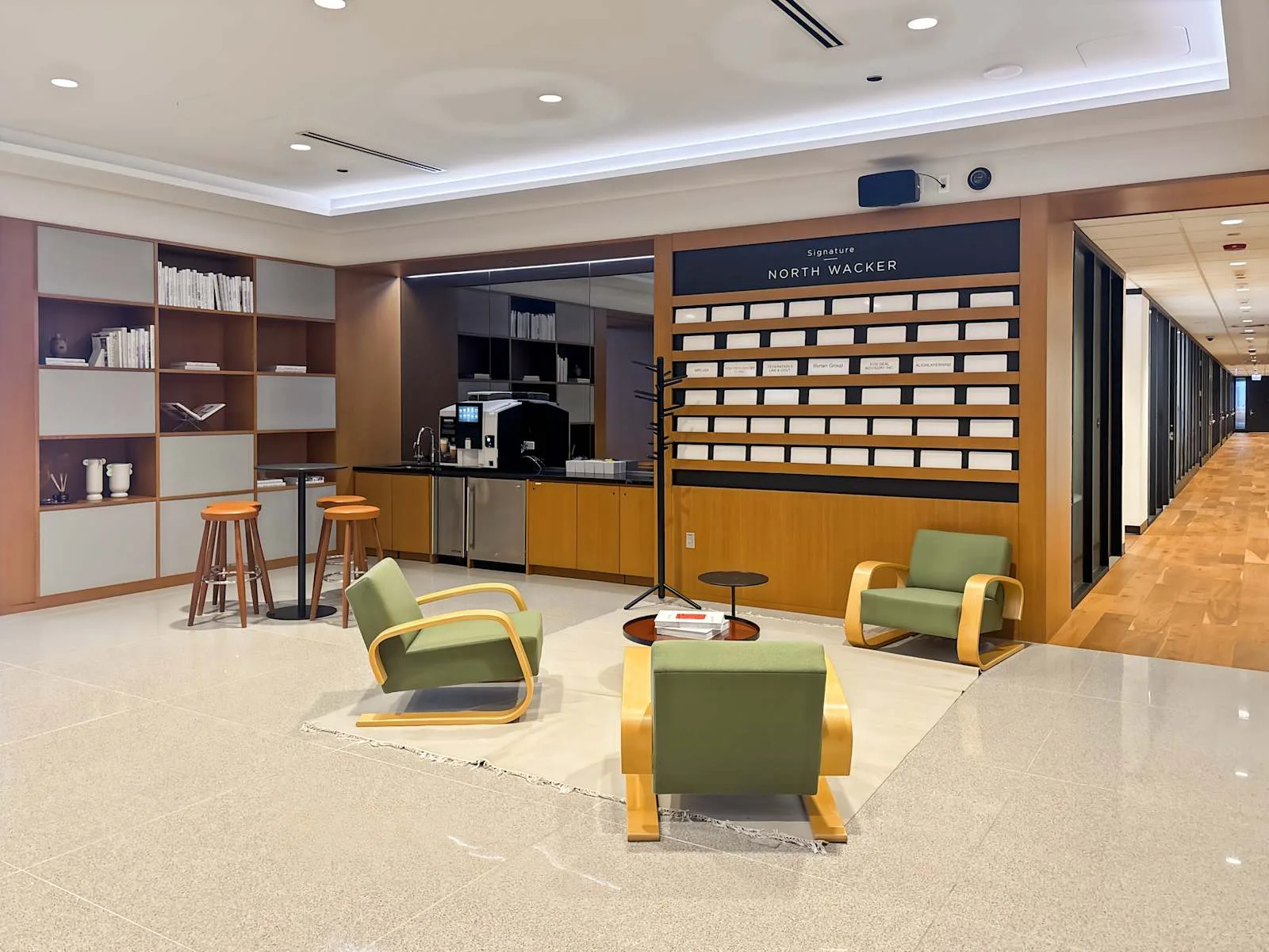 Signature IL, Chicago – 110 North Wacker Drive, Reception, Chicago, IL