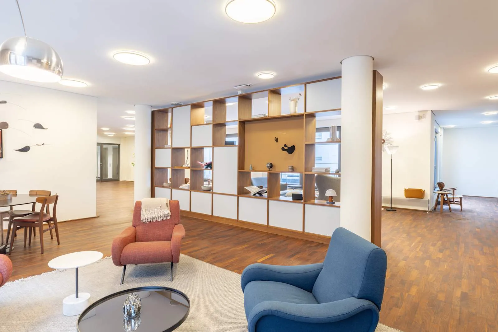 Signature DUSSELDORF, SIGNATURE Heinrich Heine, Lounge, Düsseldorf