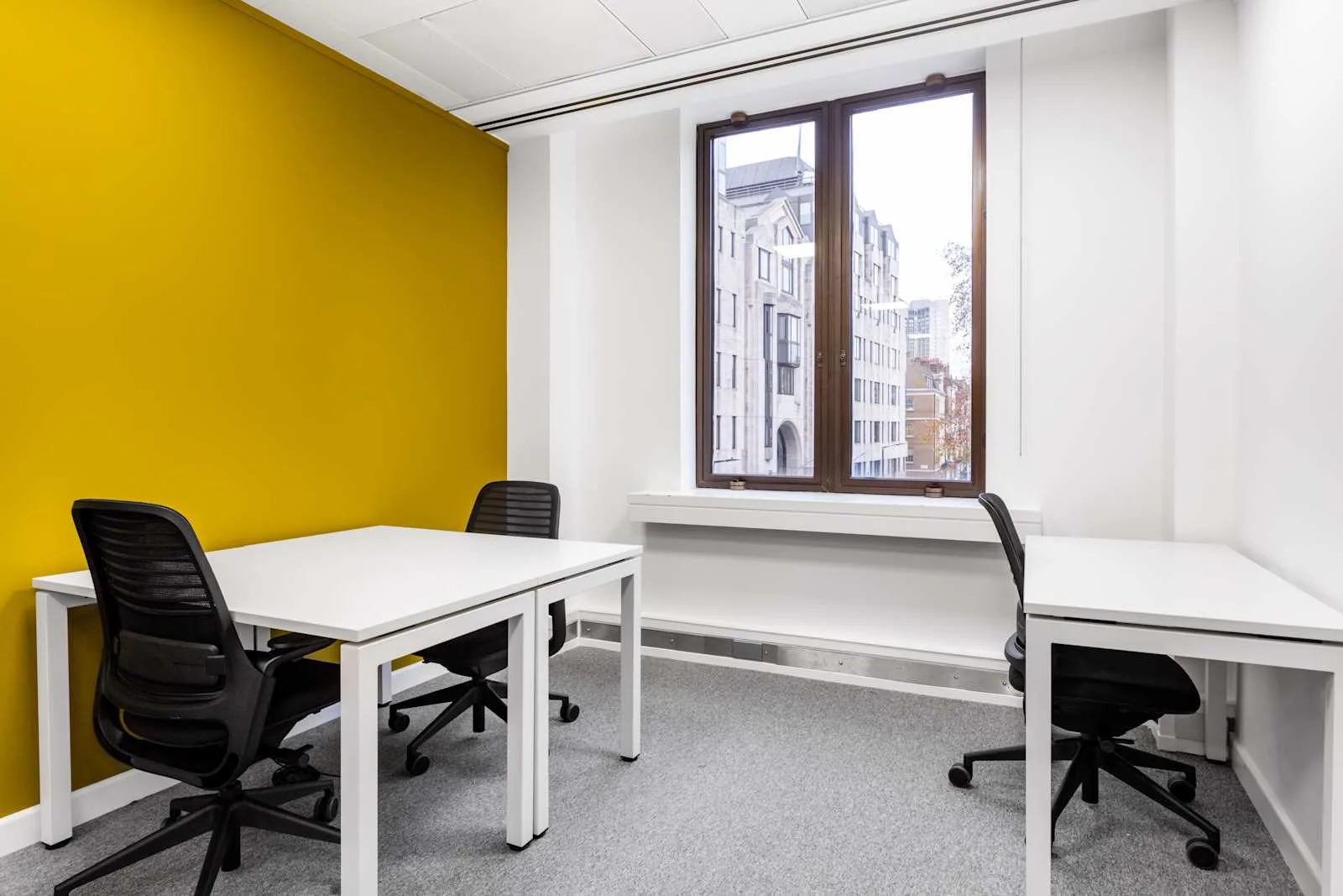 Signature LONDON, Mayfair - Berkeley Square, Private office, 3 desks, London