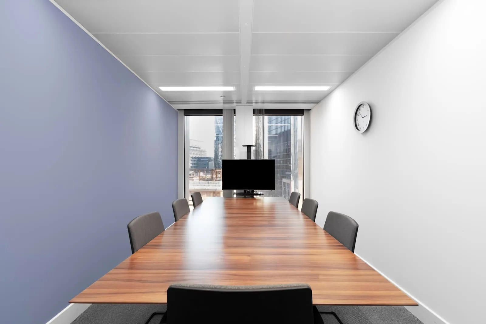Signature LONDON, Tower 42, Meeting room for 8 people, London