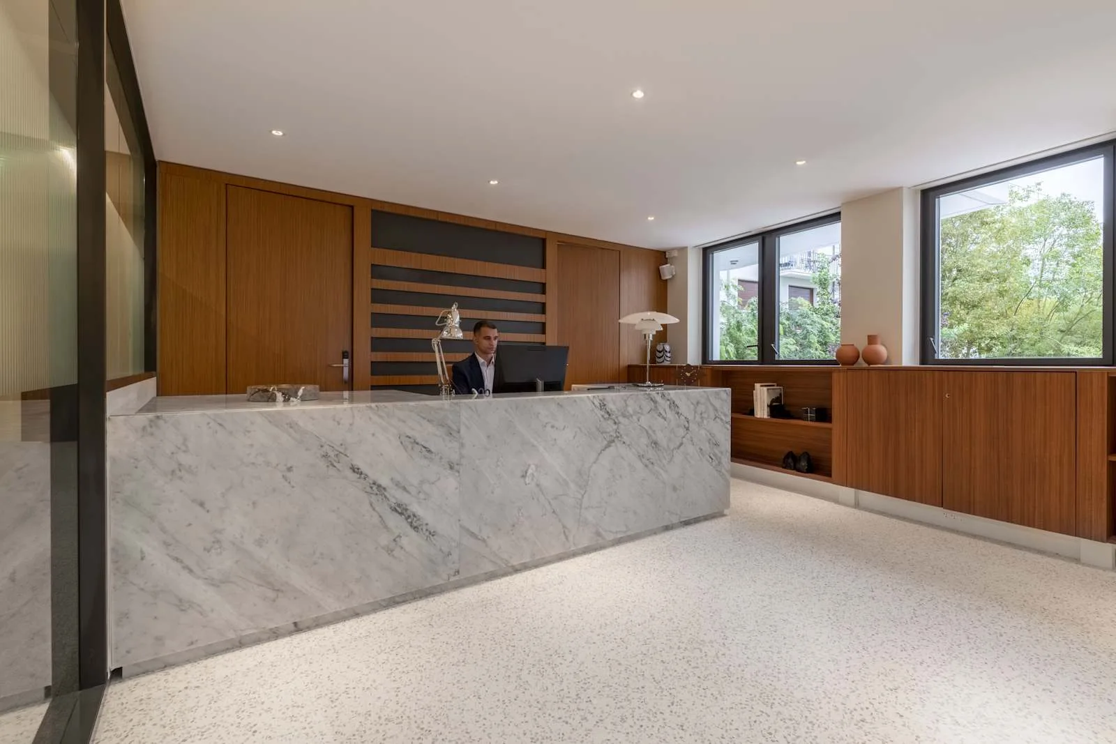 Signature Neuilly sur Seine, Signature 185 CDG, Reception, Neuilly-sur-Seine