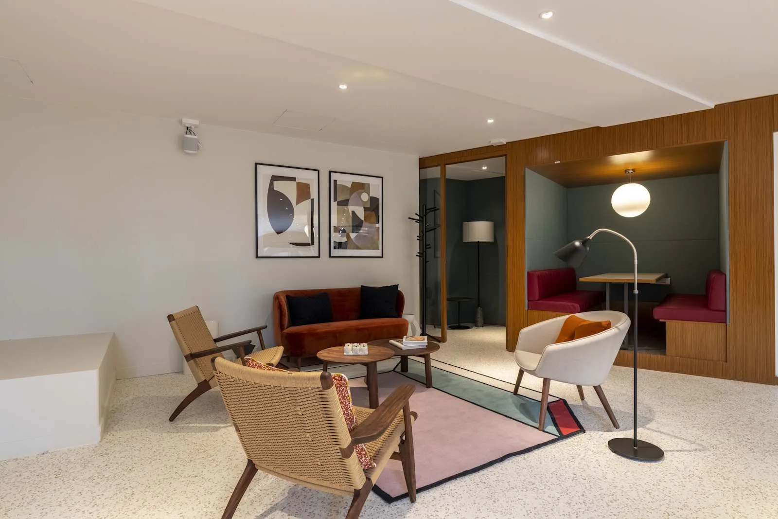 Signature Neuilly sur Seine, Signature 185 CDG, Lounge, Neuilly-sur-Seine