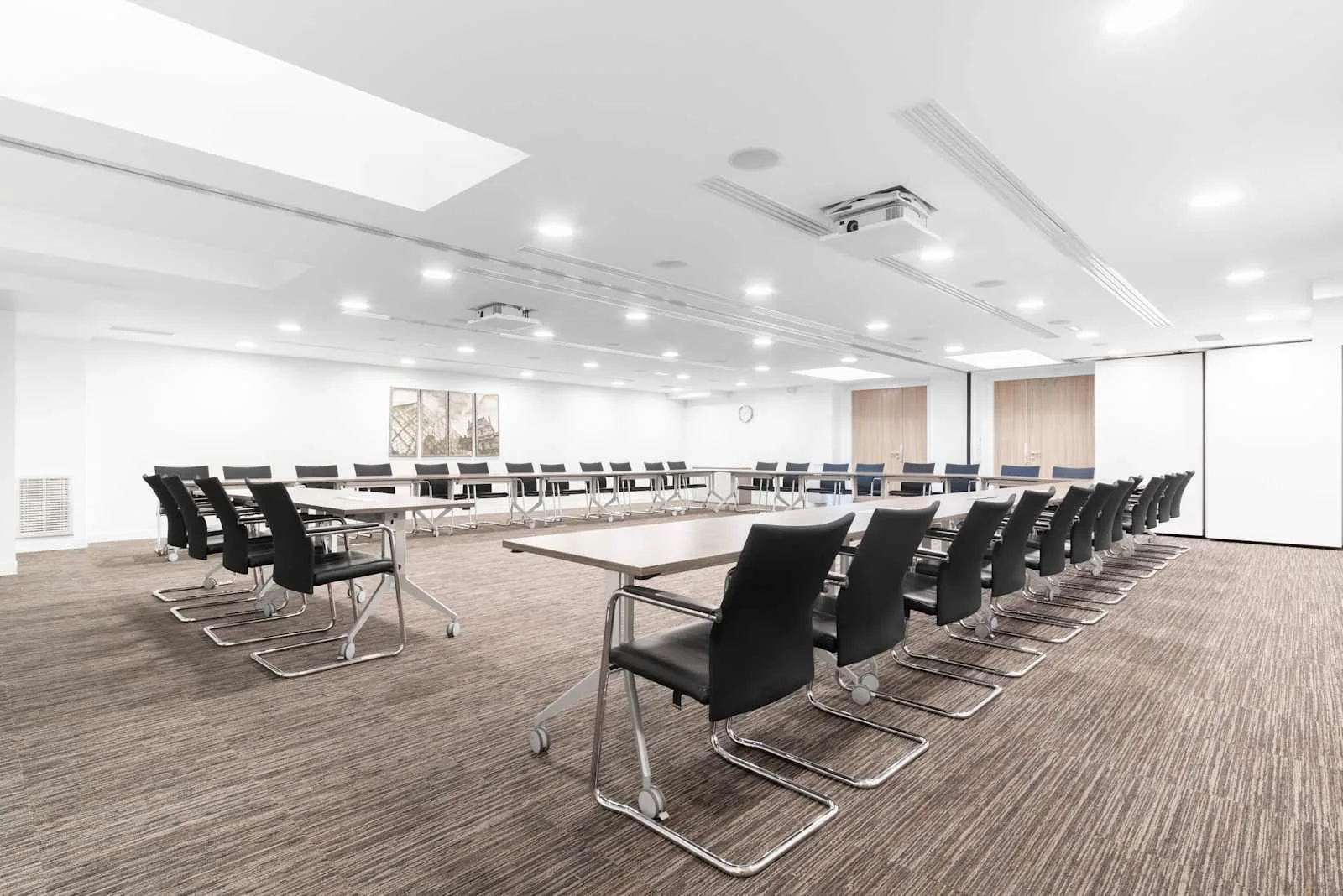 Signature Paris, Signature, 72 Faubourg St Honoré, Training room, Paris 8e