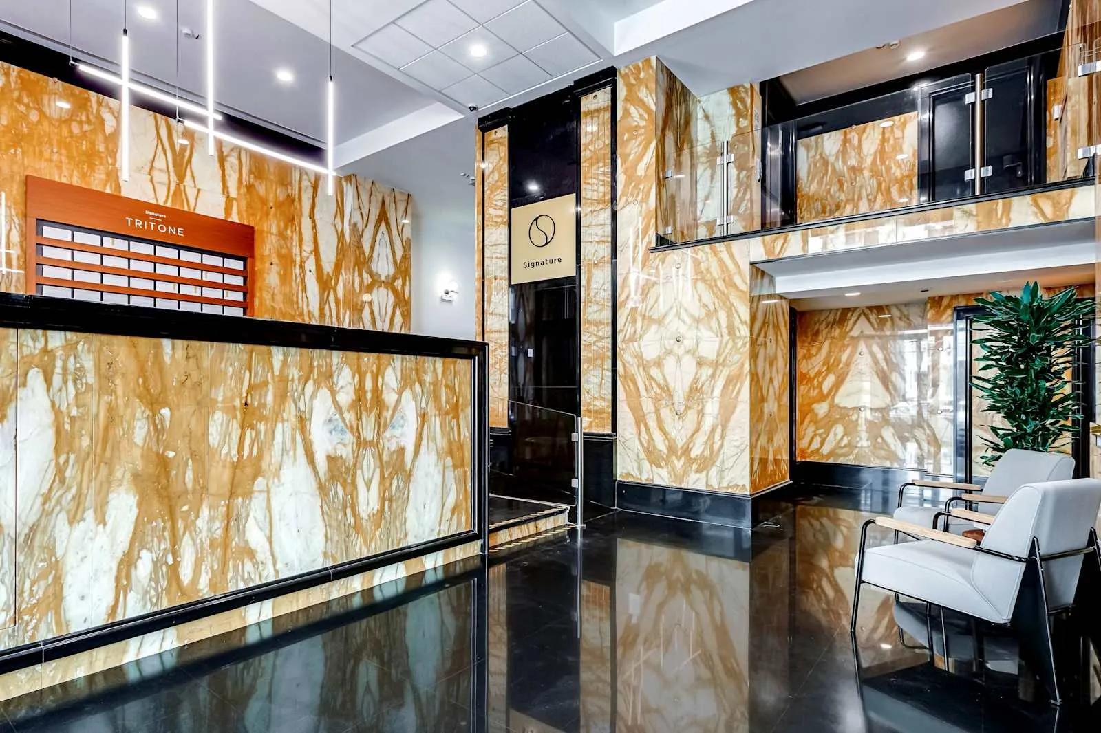 Signature Rome, Signature Tritone, Reception, Rome