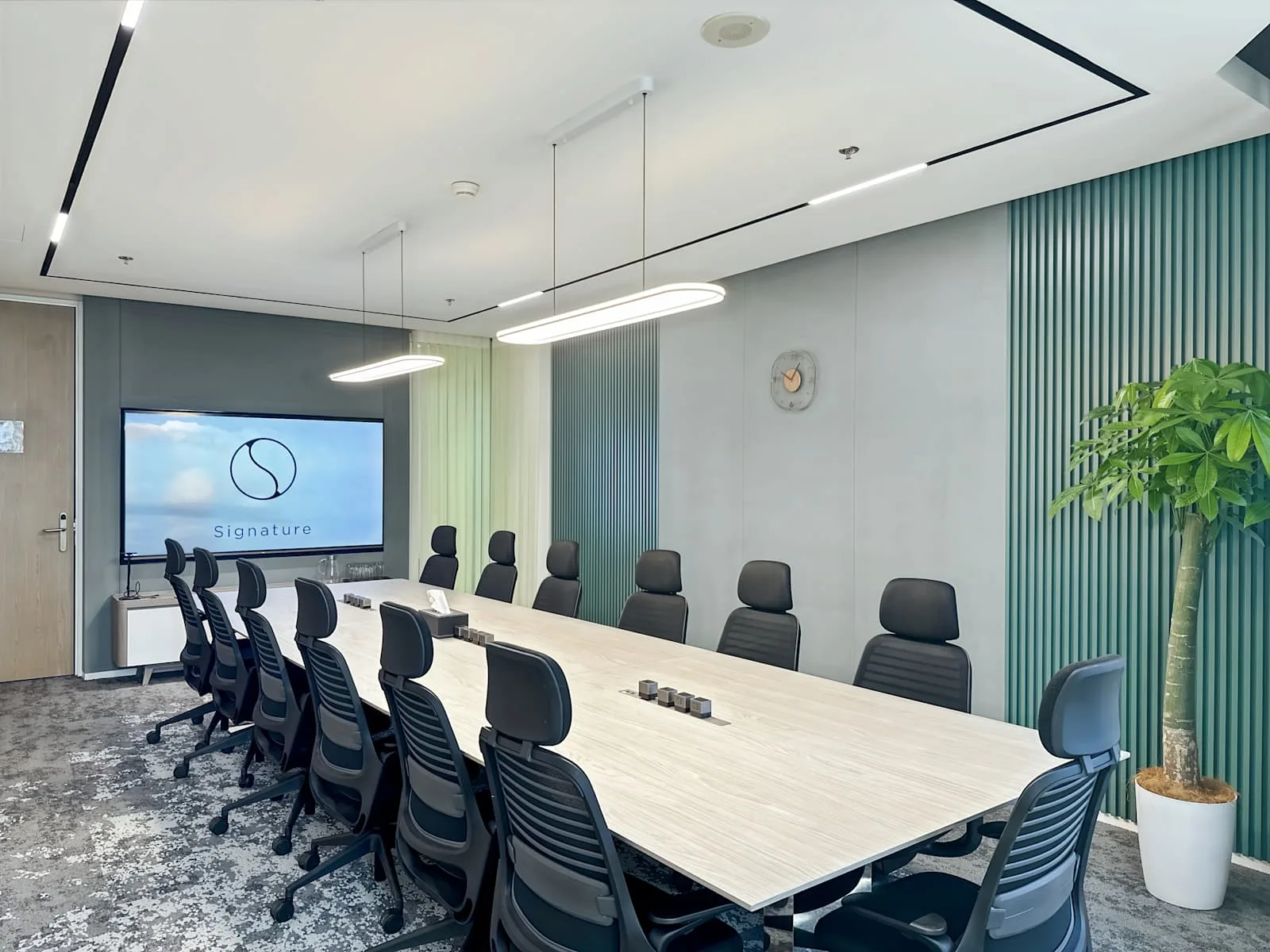 Signature Shanghai, Jinmao Tower, Meeting room for 14 people, Shanghai