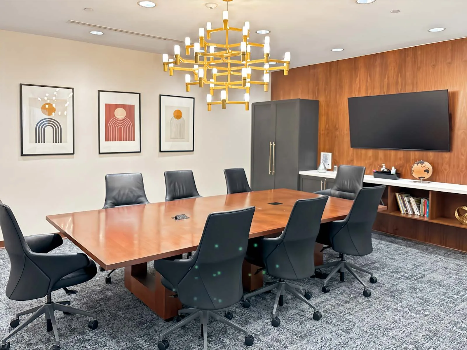 Signature TX, Dallas - 5956 Sherry Lane, Meeting room for 8 people, Dallas, TX