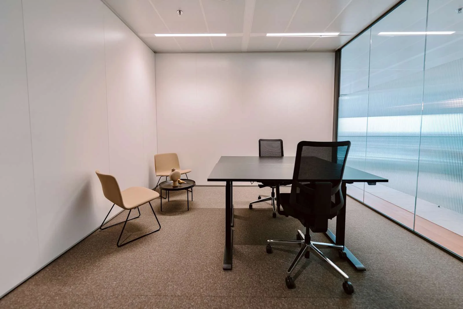 Signature Utrecht, Signature Central Park, Private office, 2 desks, Utrecht
