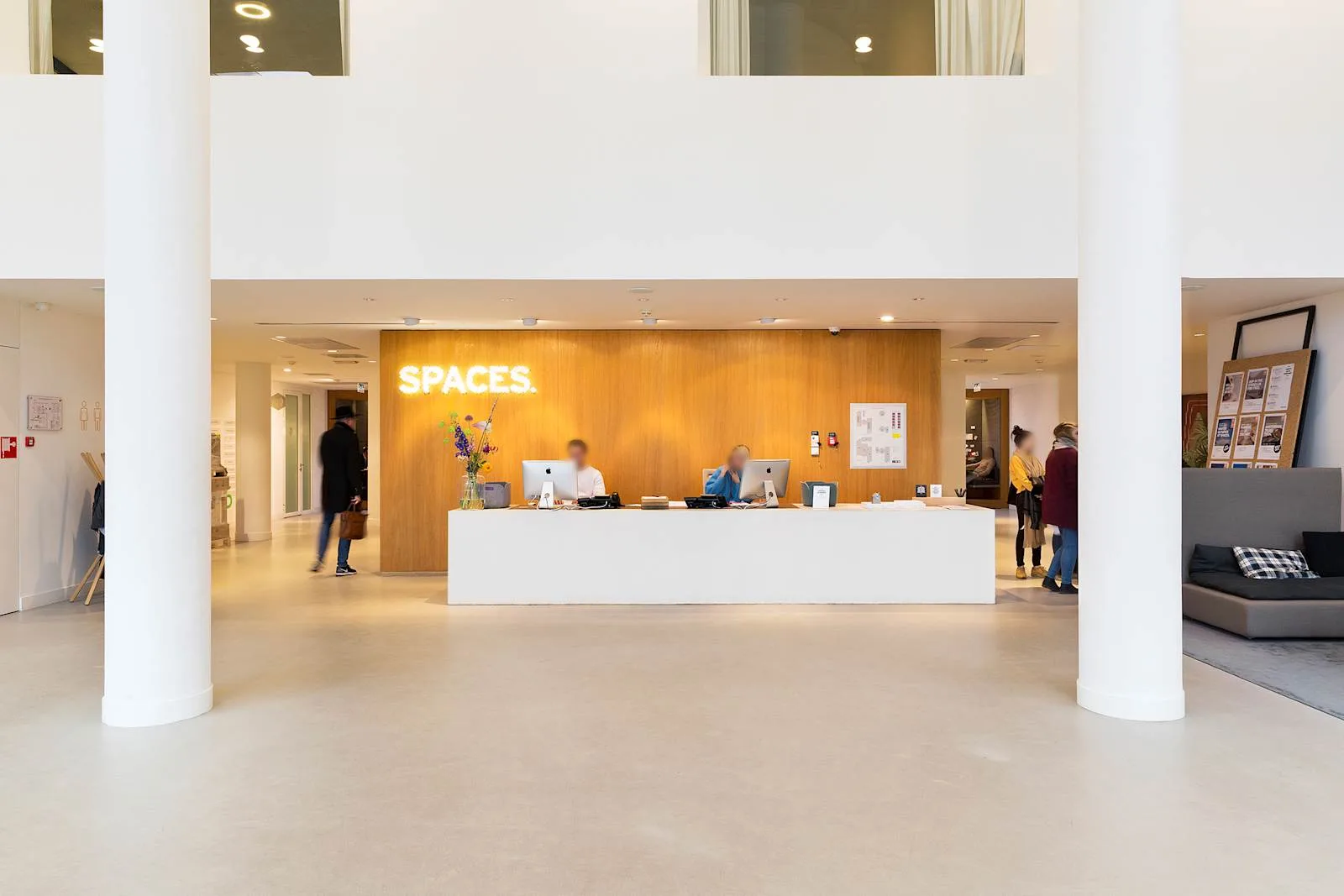 Spaces AMSTERDAM, Spaces Zuidas I, Receptie, Amsterdam