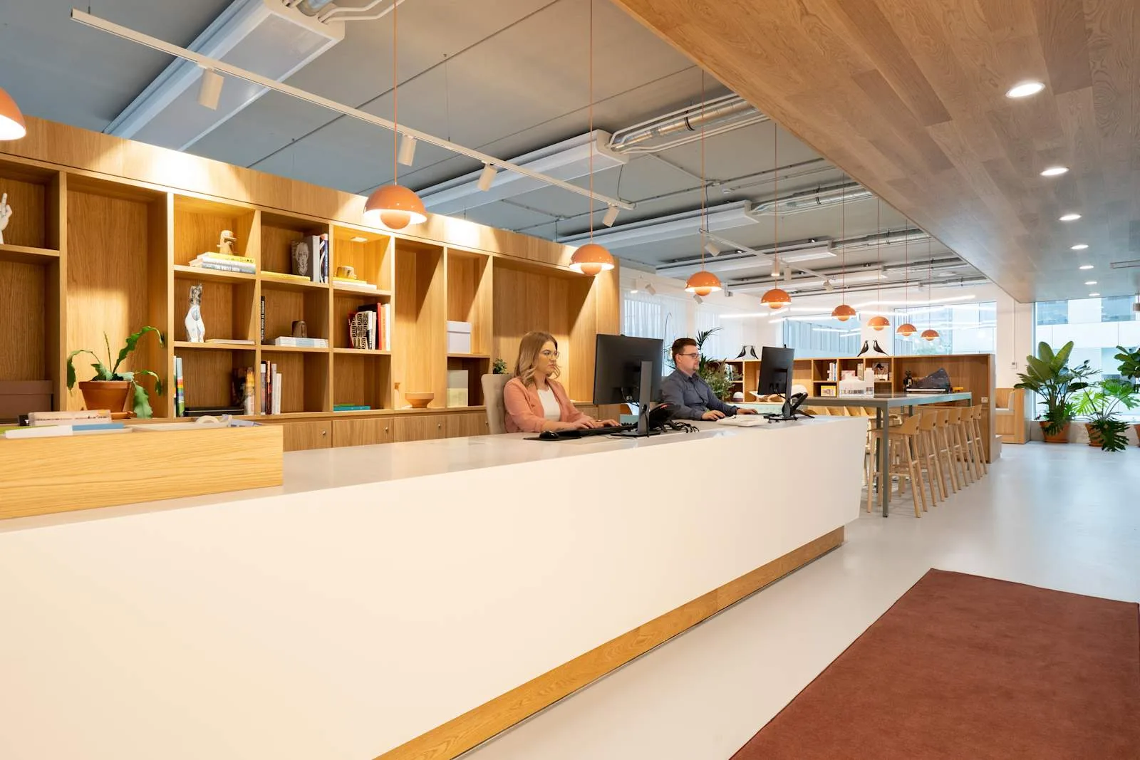 Spaces ANTWERP, Spaces Berchem Station Post X, Réception, Anvers