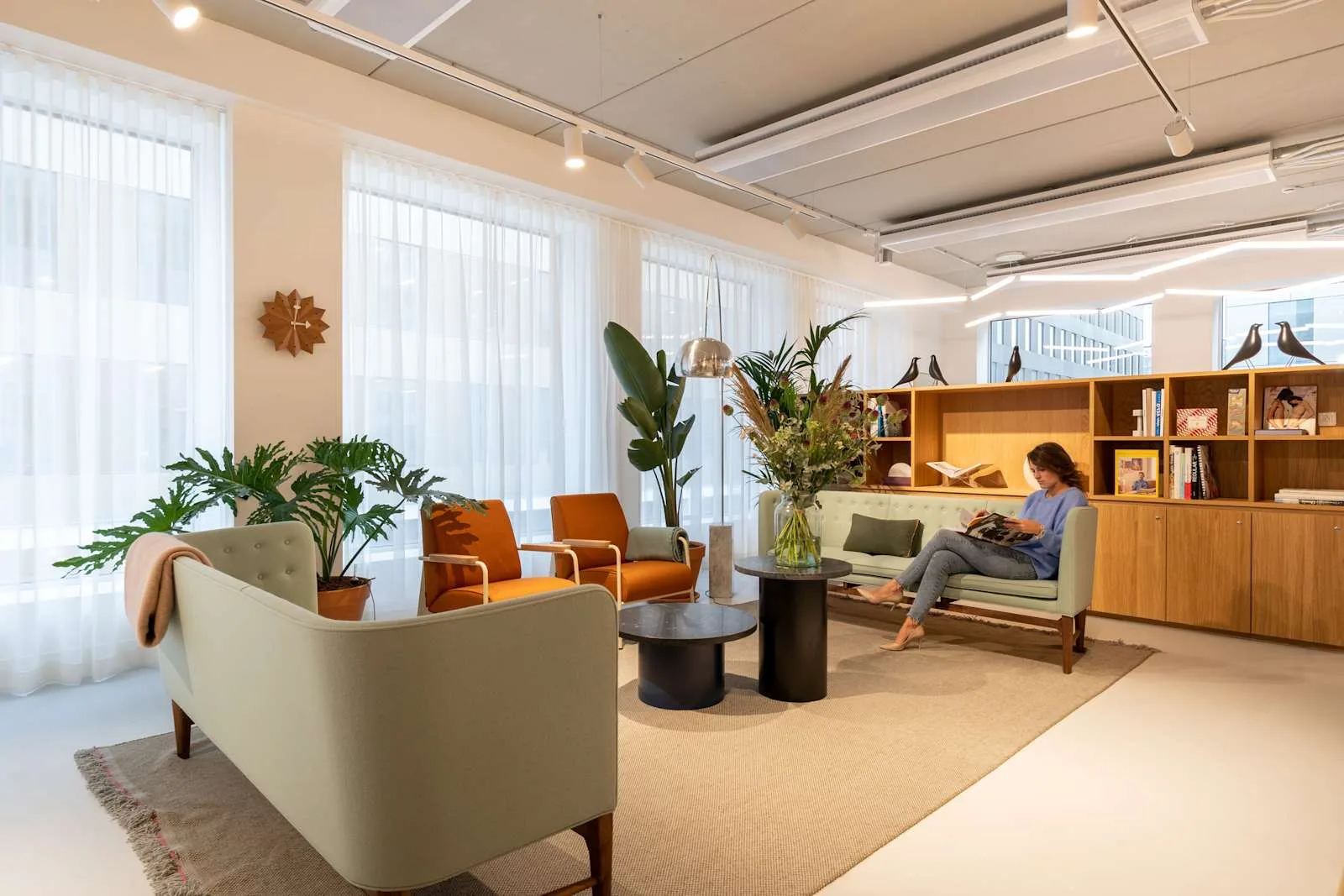 Spaces ANTWERP, Spaces Berchem Station Post X, Espace détente, Anvers