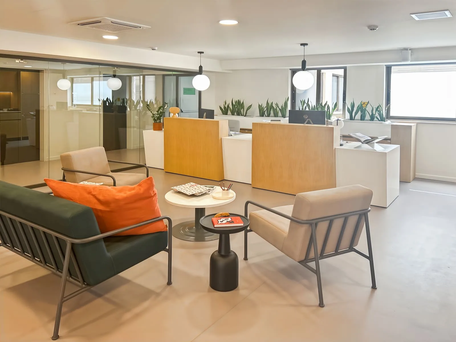 Spaces Athens, Europa Plaza, Reception, Kallithea