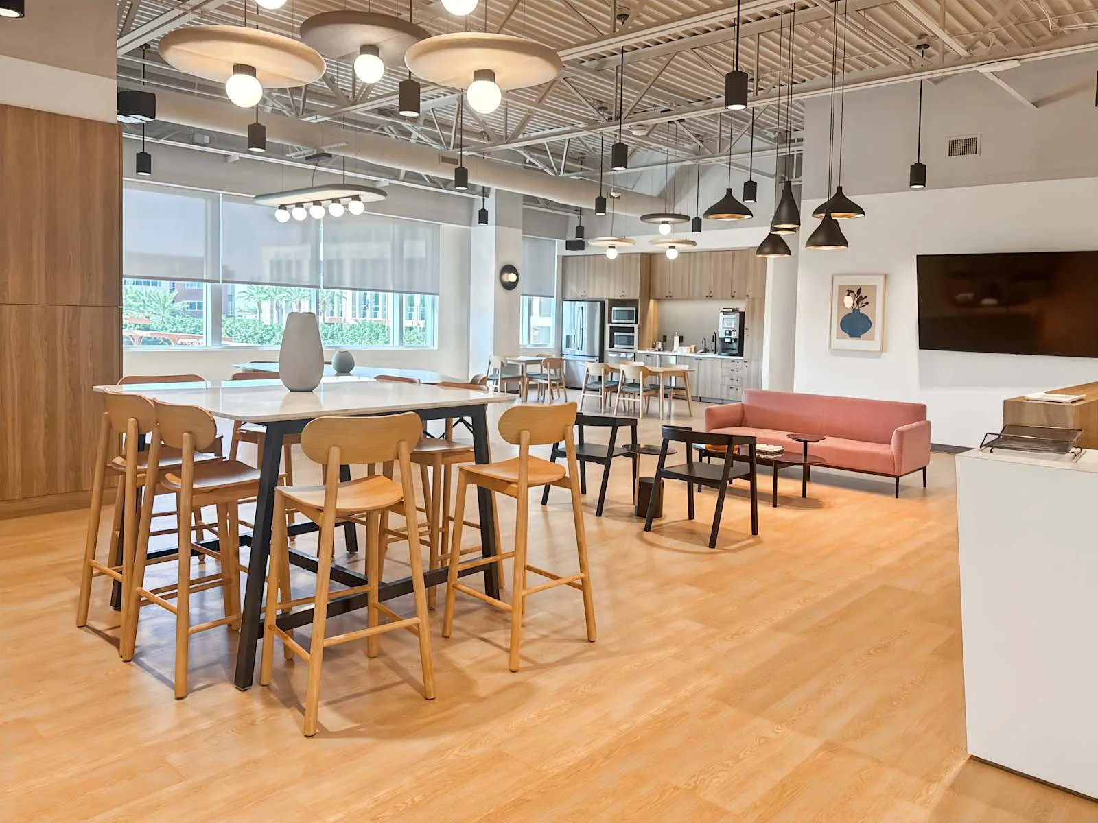Spaces AZ, Goodyear - W Park Place, Cafeteria, Goodyear, AZ