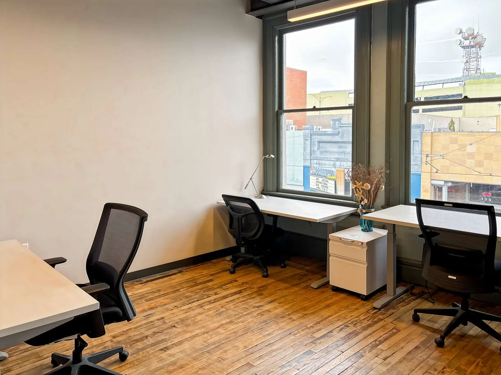 Spaces AZ, Tucson - Congress St, Private office, 3 desks, Tucson, AZ