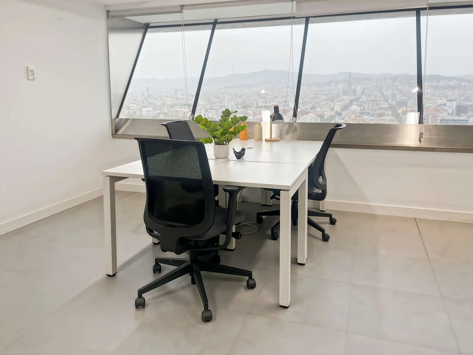 Spaces BARCELONA, SPACES TORRE MAPFRE, Escritório privativo com 4 postos, Barcelona