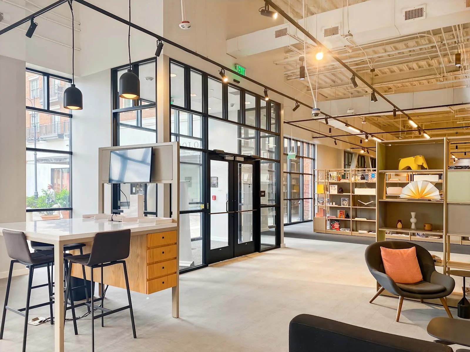 Spaces LA, Baton Rouge - 10202 Perkins Rowe, Coworking space, Baton Rouge, LA