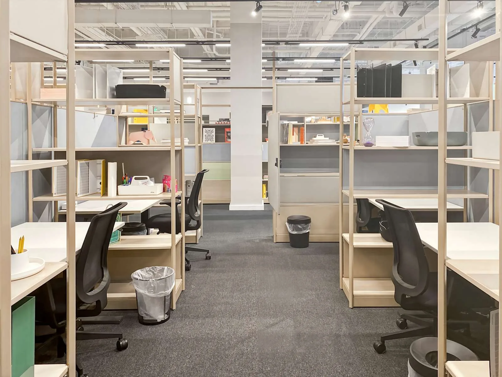 Spaces LA, Baton Rouge - 10202 Perkins Rowe, Open-plan office, Baton Rouge, LA