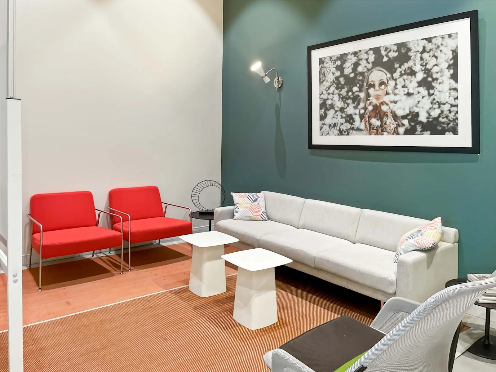 Spaces BC, Kelowna - Spaces Innovation, Lounge, Kelowna, BC