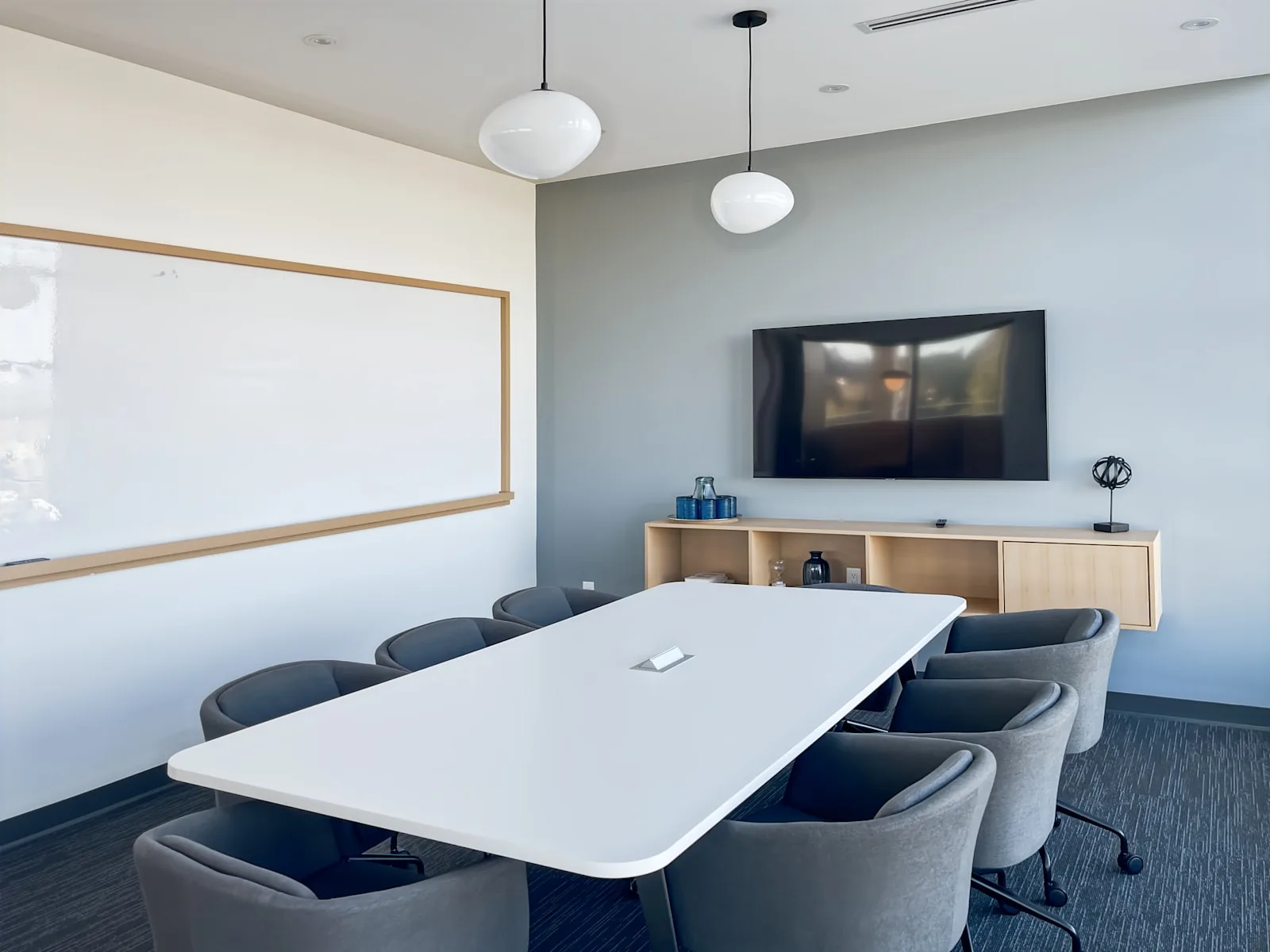 Spaces BC, Surrey - The Professional Center, Meeting room for 8 people, Surrey, BC