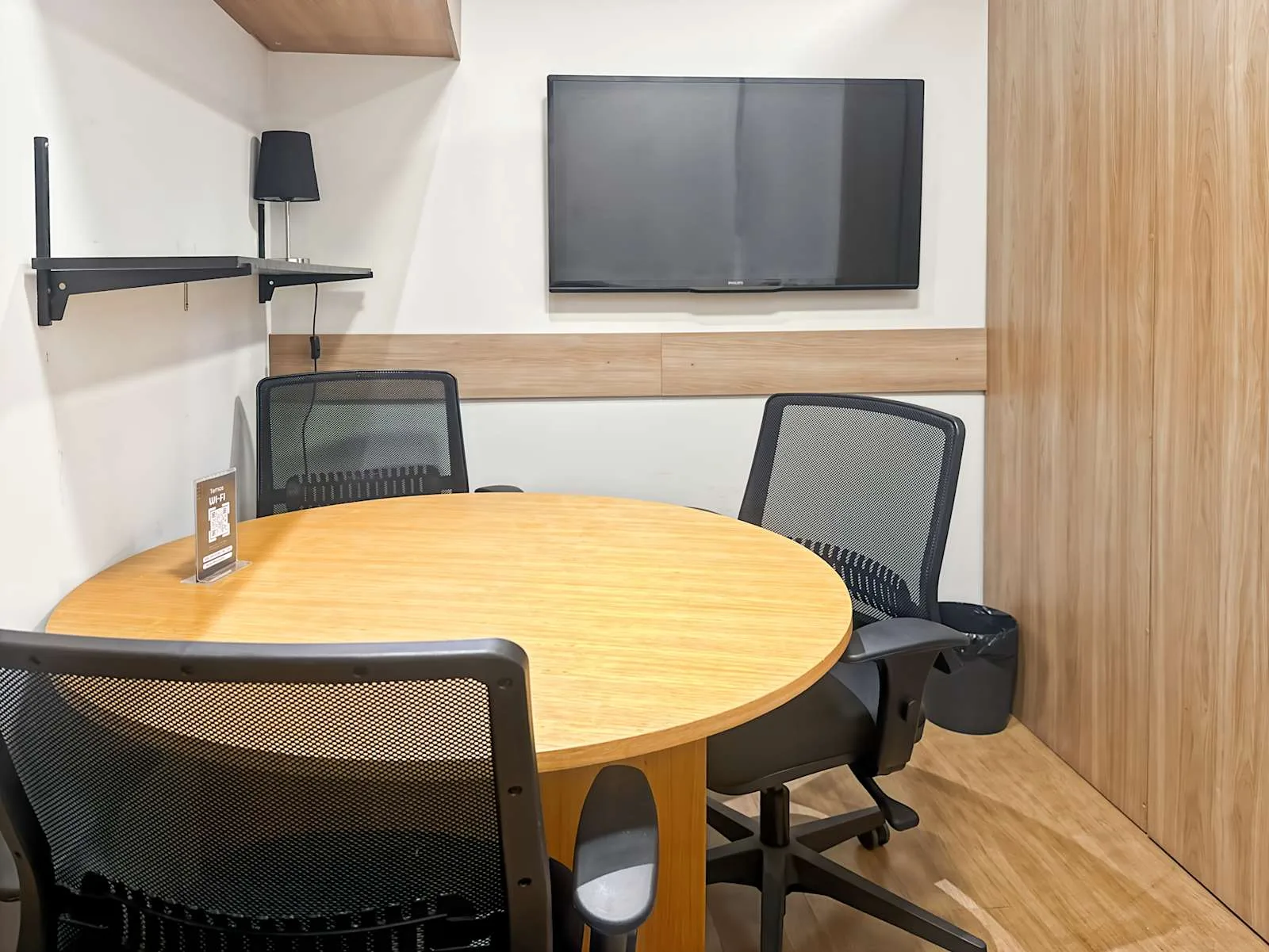 Spaces Belo Horizonte, Spaces 1510, Meeting room for 3 people, Belo Horizonte