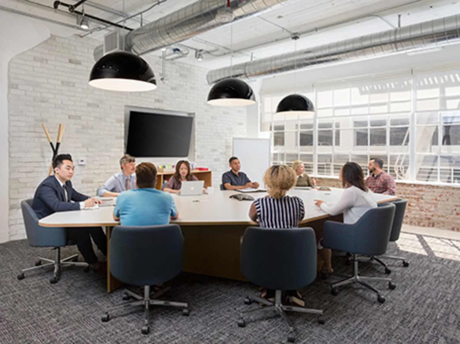 Spaces CA, Los Angeles - Spaces Fashion District DTLA, Meeting room for 10 people, Commerce, CA