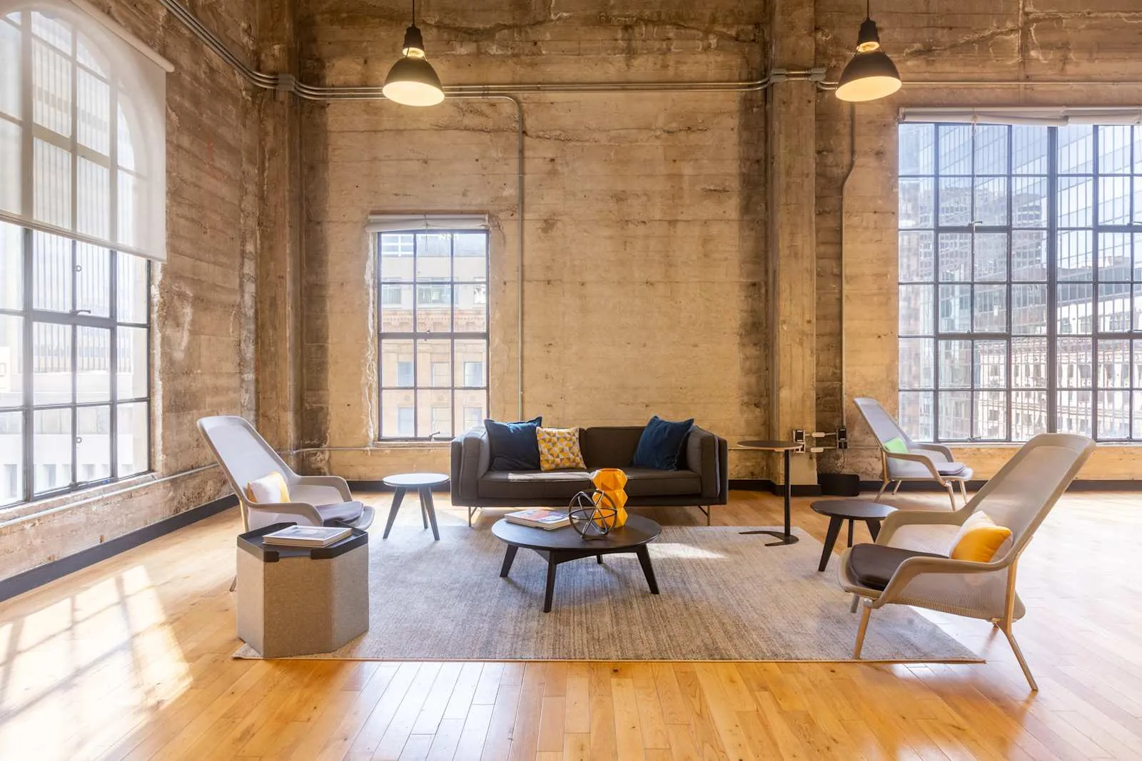 Spaces CA, Los Angeles – Spaces Fine Arts, Lounge, Los Angeles, CA