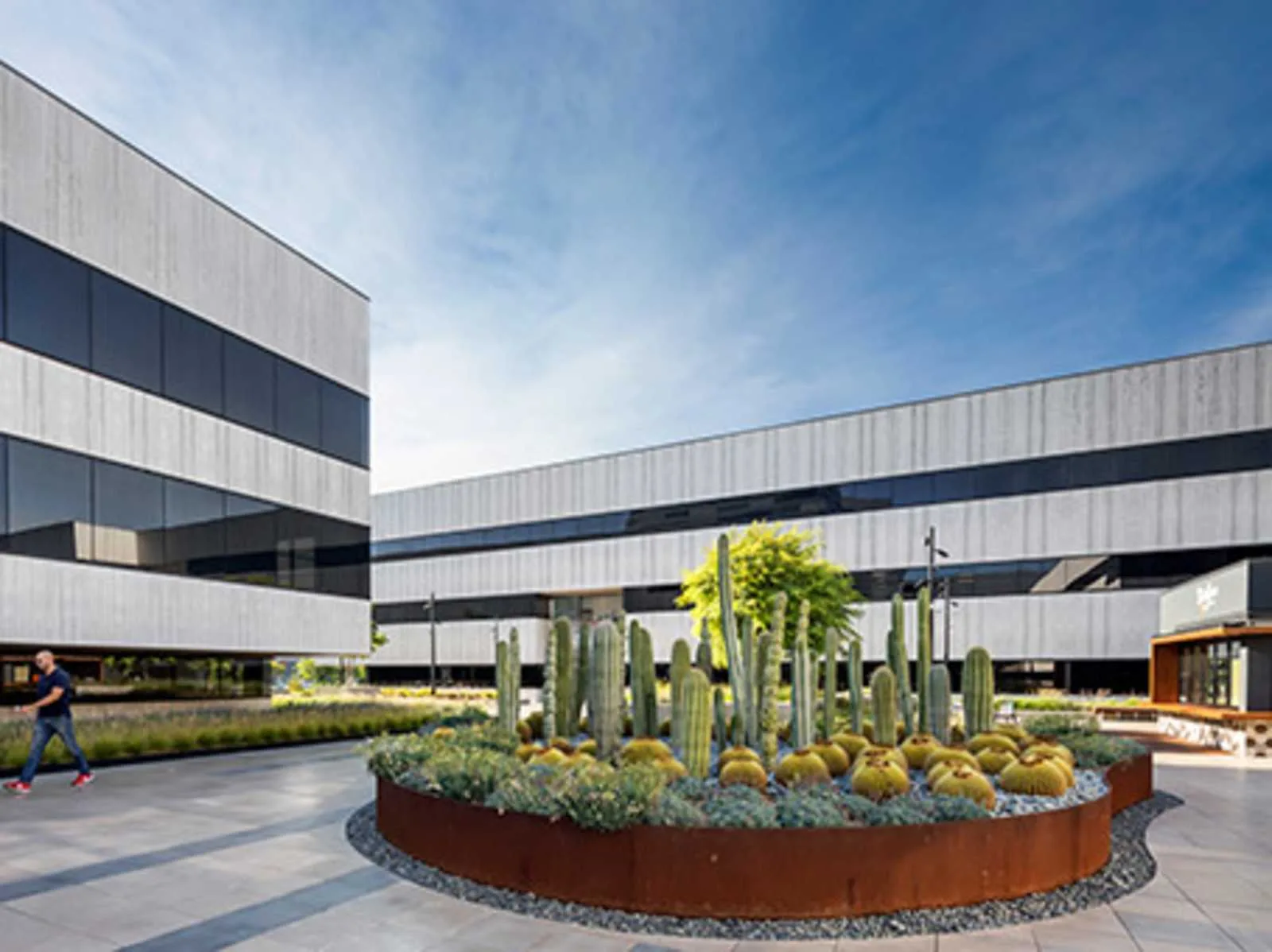 Spaces CA, Los Angeles - Spaces El Segundo LAX, Terrace and outdoor space, EL Segundo, CA