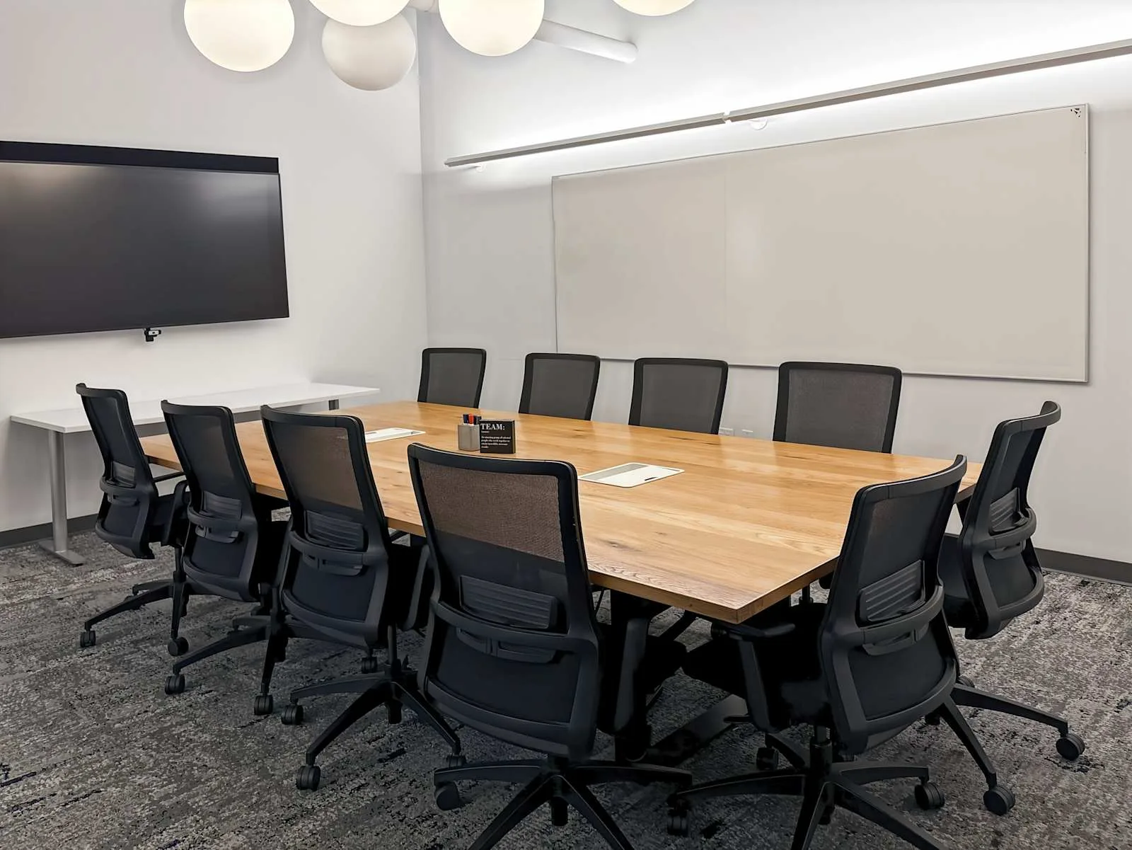 Spaces CA, Long Beach - 145 W Broadway, Meeting room for 10 people, Long Beach, CA