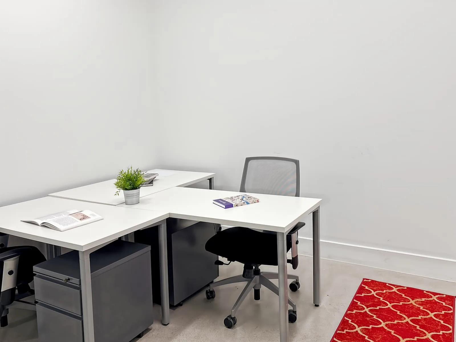 Spaces CA, Menlo Park-Spaces Menlo Park, Private office, 2 desks, Menlo Park, CA