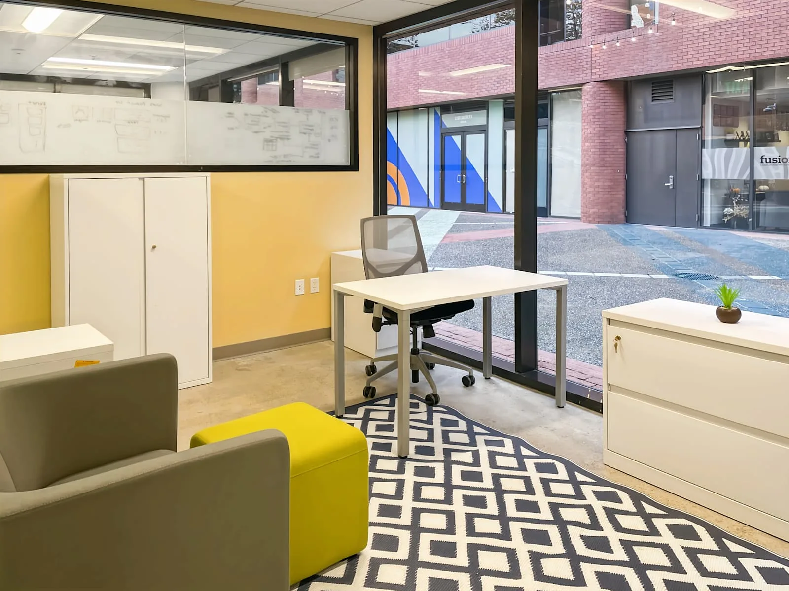 Spaces CA, San Francisco - Spaces Levi's Plaza, Private office, 1 desk, San Francisco, CA