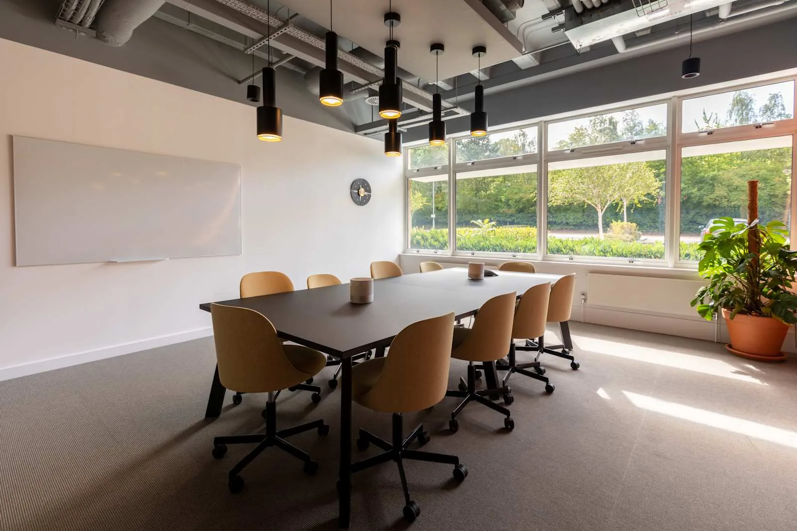 Spaces FAREHAM, Spaces Whiteley, Meeting room for 10 people, Fareham
