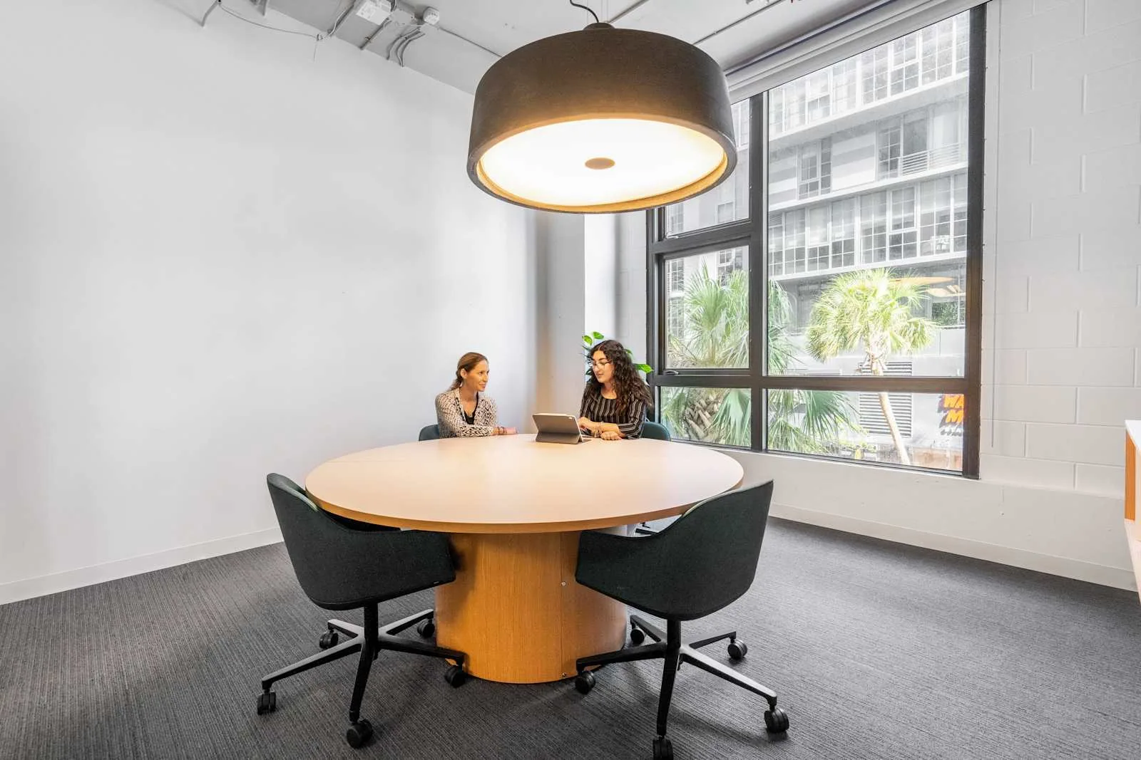 Spaces FL, Miami - Spaces Wynwood Cube, Meeting room for 4 people, Miami, FL