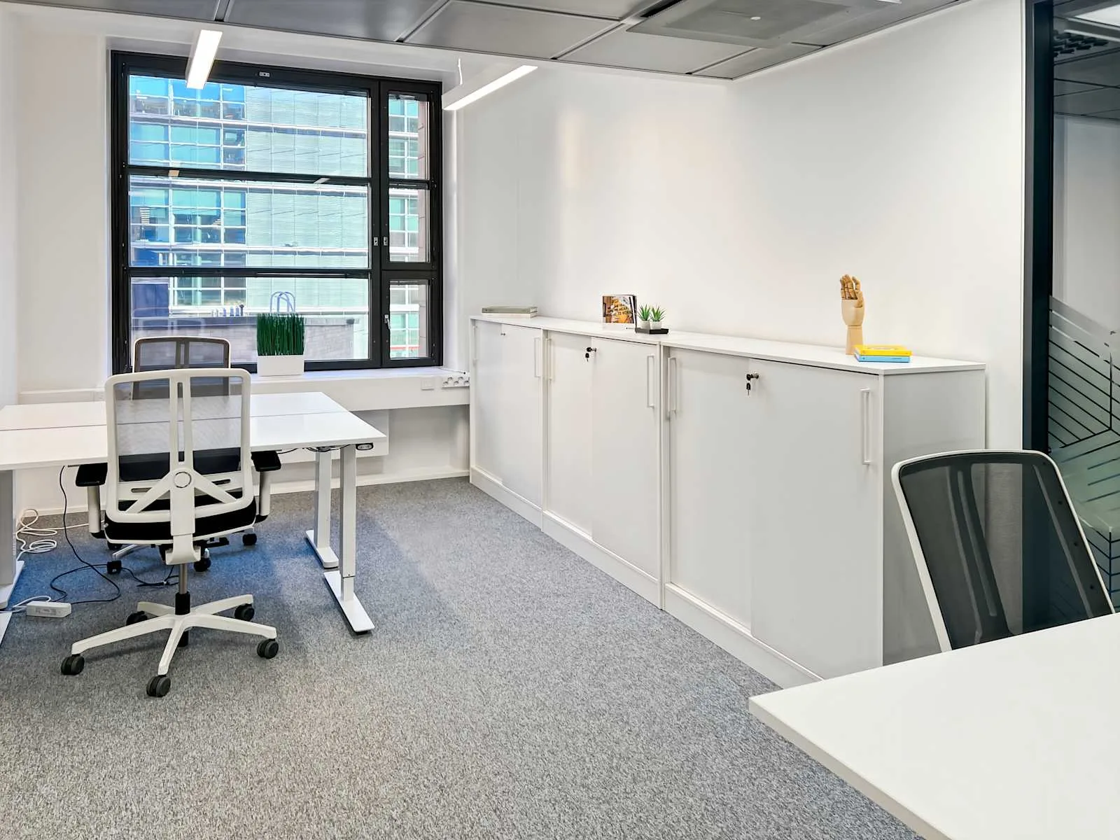 Spaces HELSINKI, Postitalo Spaces, Private office, 3 desks, Helsinki