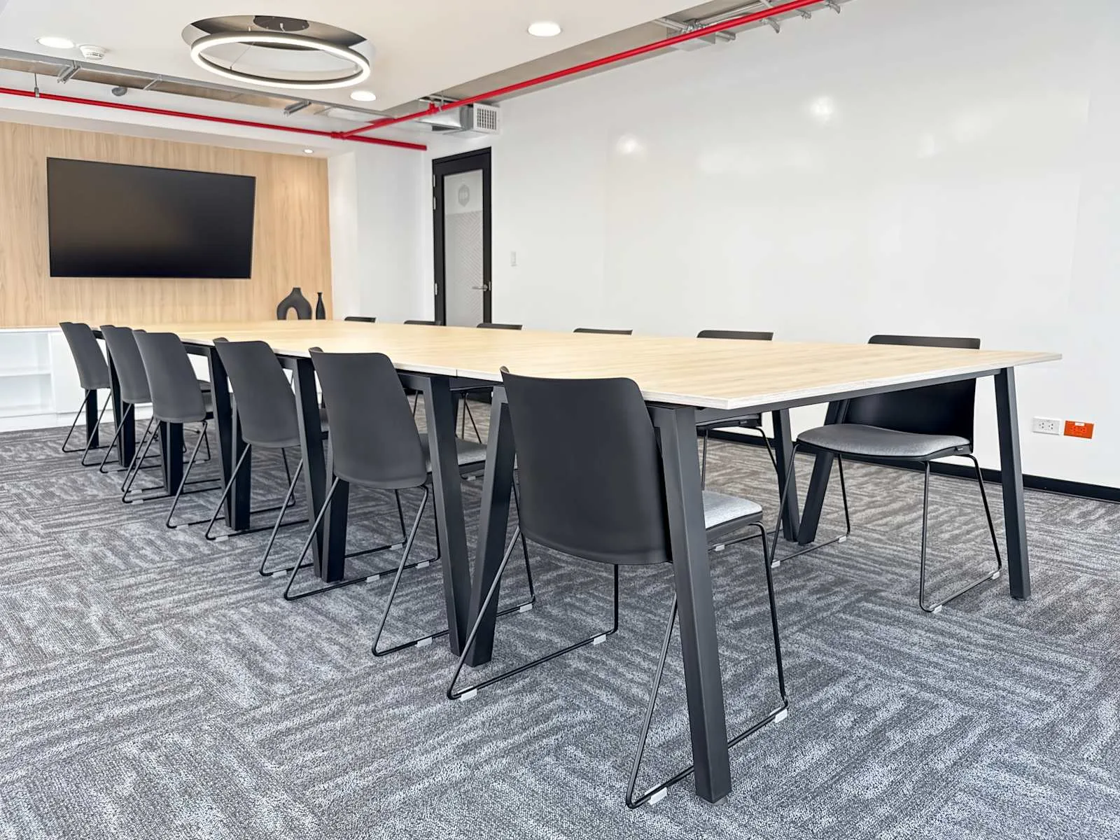 Spaces Lima, Oficinas Boutique, Meeting room for 14 people, Lima