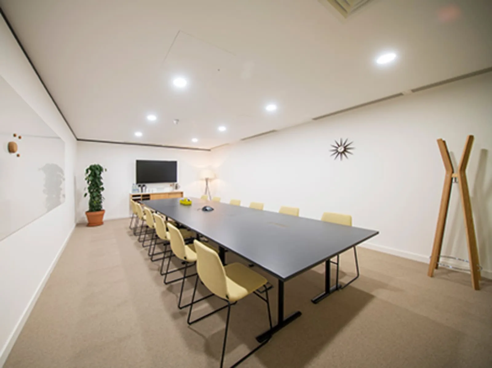 Spaces LONDON, Spaces, Covent Garden, Meeting room for 14 people, London