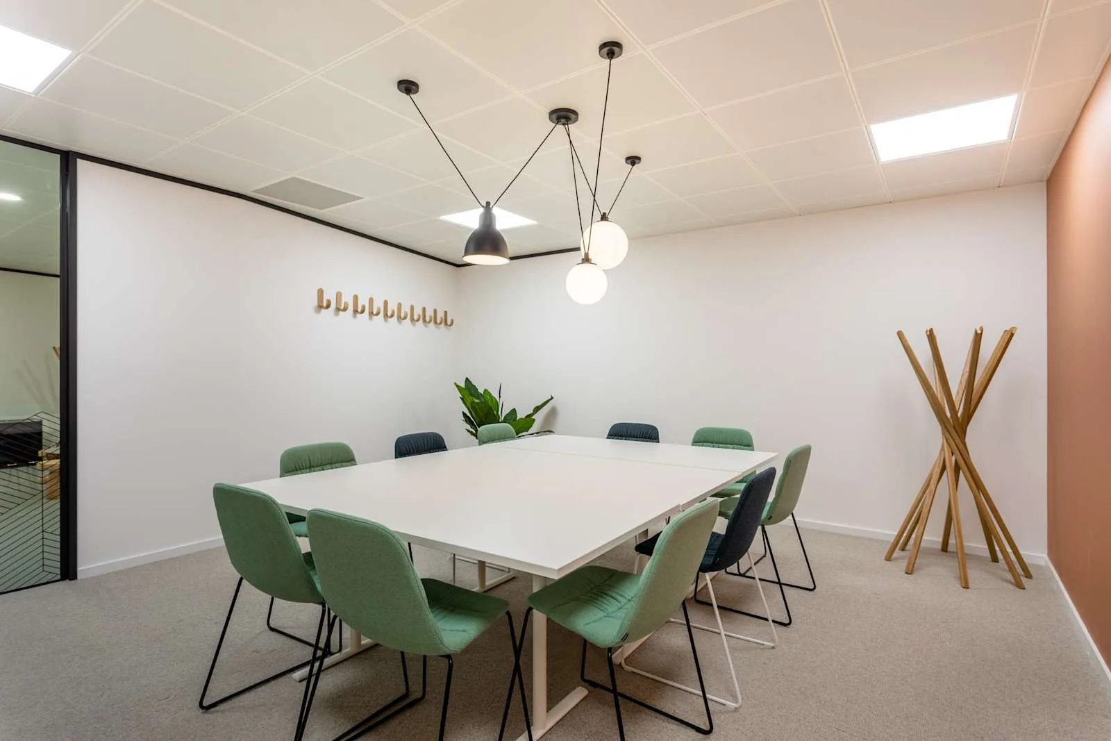 Spaces London, Spaces Finsbury Park, Meeting room for 10 people, London