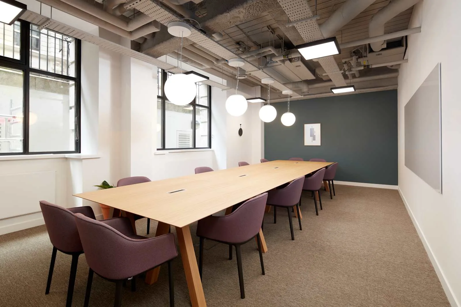 Spaces LONDON, LIVERPOOL STREET STATION, Meeting room for 12 people, London