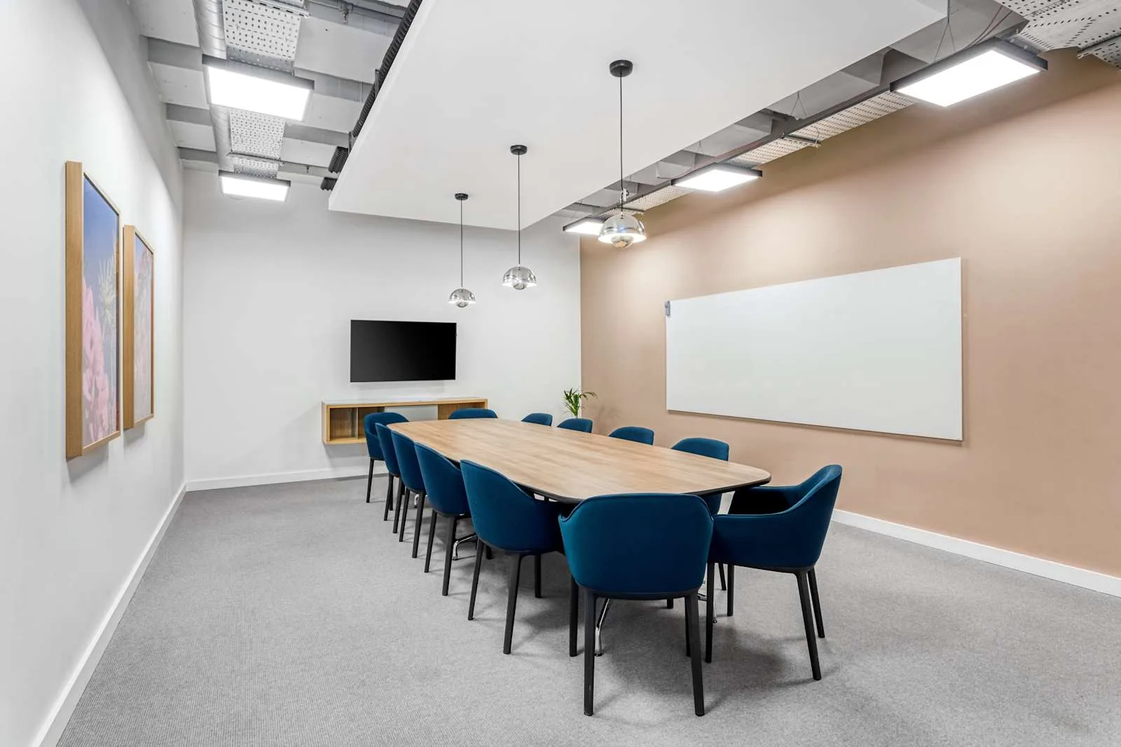 Spaces LONDON, Spaces Victoria, Meeting room for 12 people, London