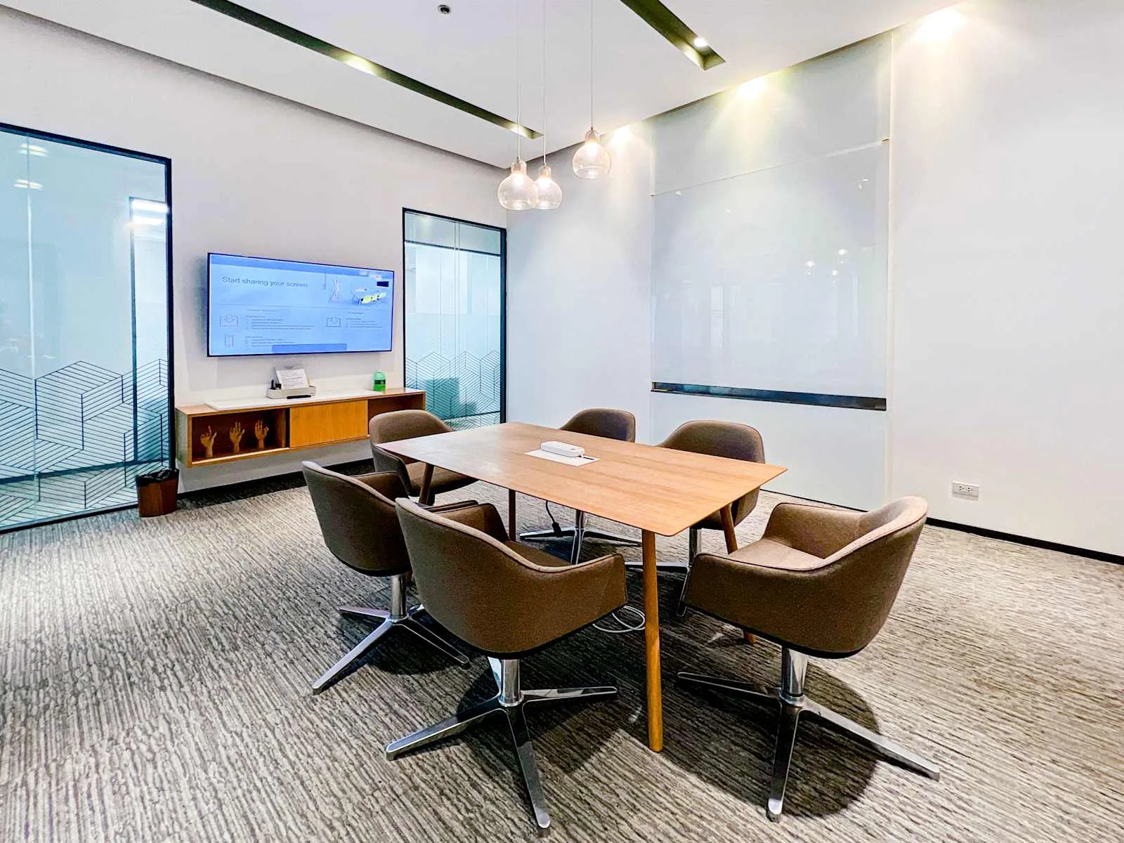 Spaces MANILA, Spaces World Plaza, Bonifacio Global City、6人会议室、马尼拉
