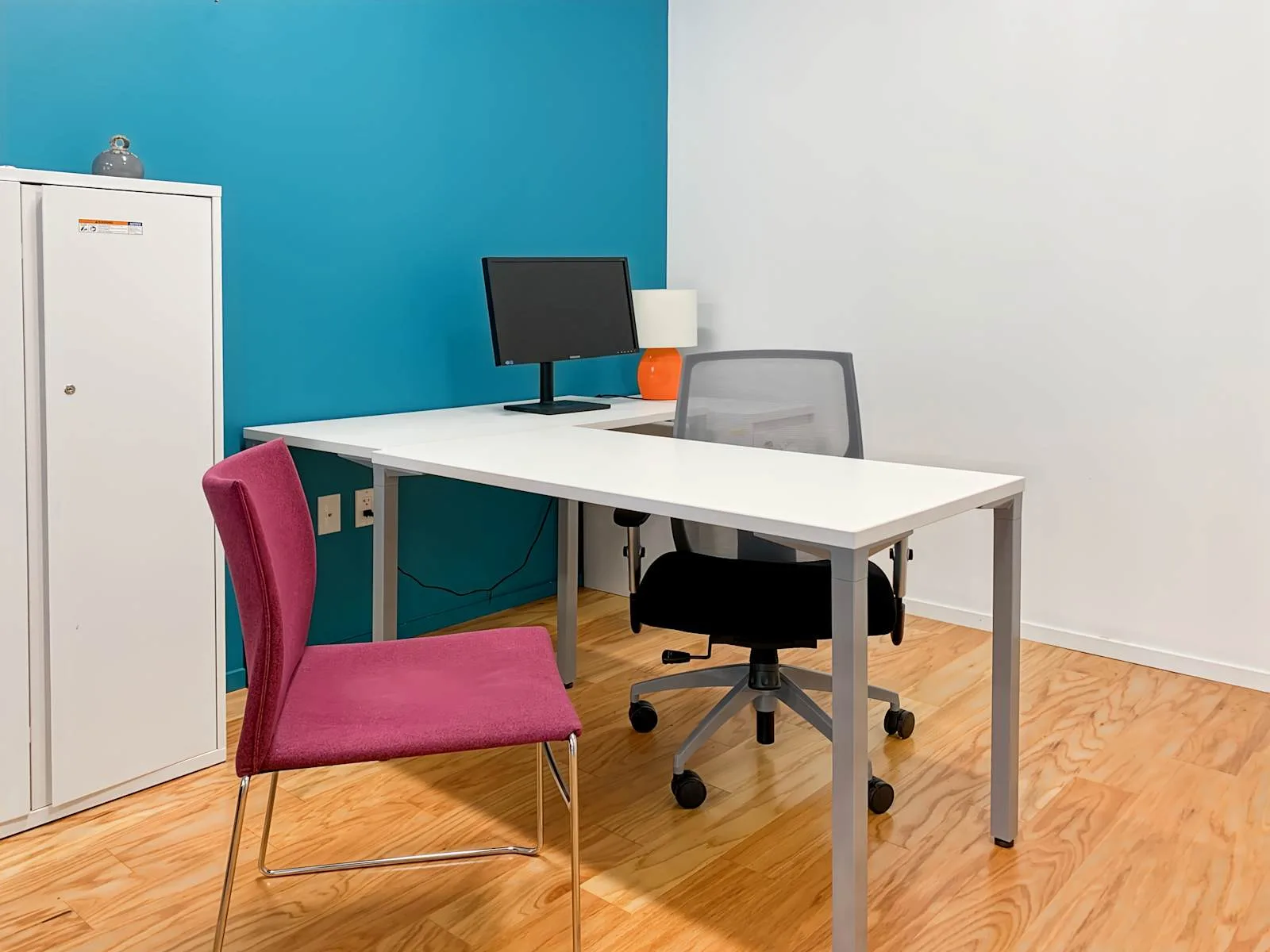 Spaces MD, Chevy Chase - Spaces Chase Tower, Private office, 1 desk, Chevy Chase, MD